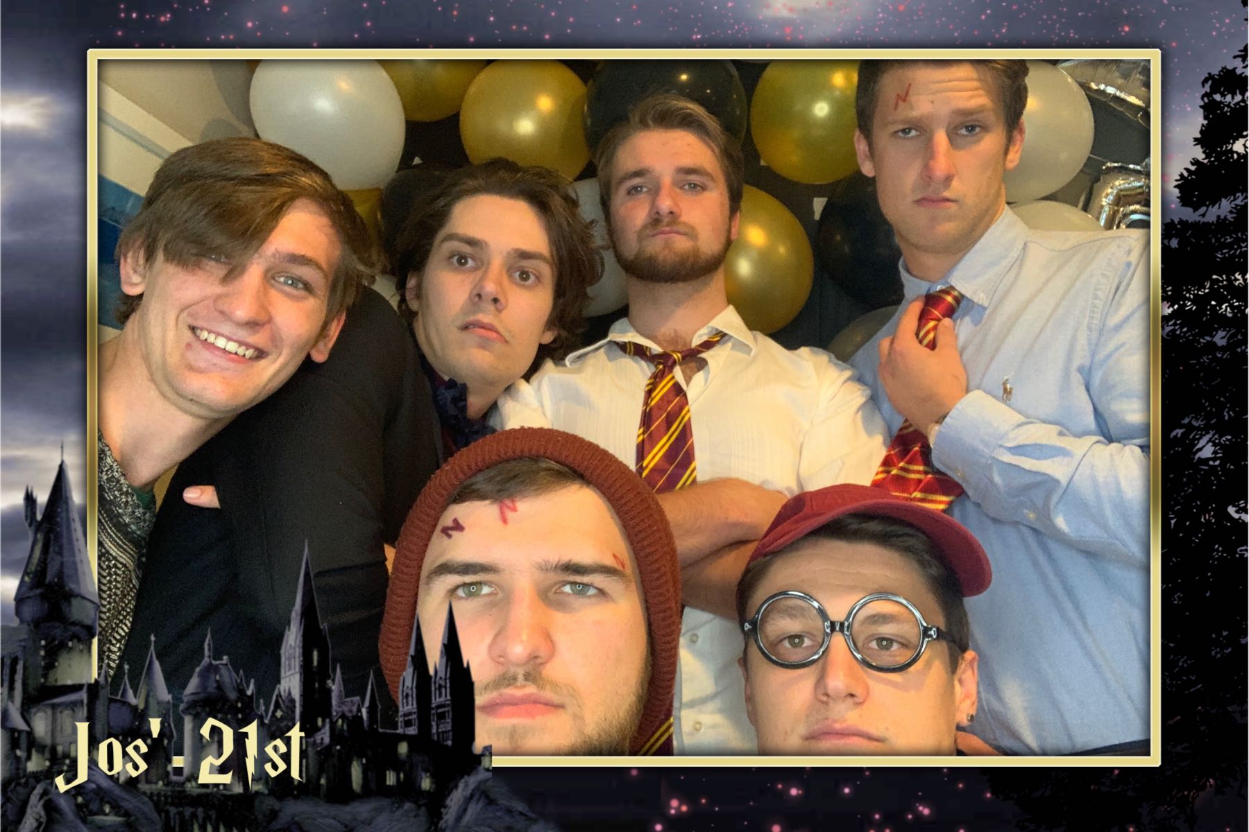 Jos is 21! | View more photos from the event at gallery.photobooth.co.nz/u/SelfieCentral/Jos-is-21