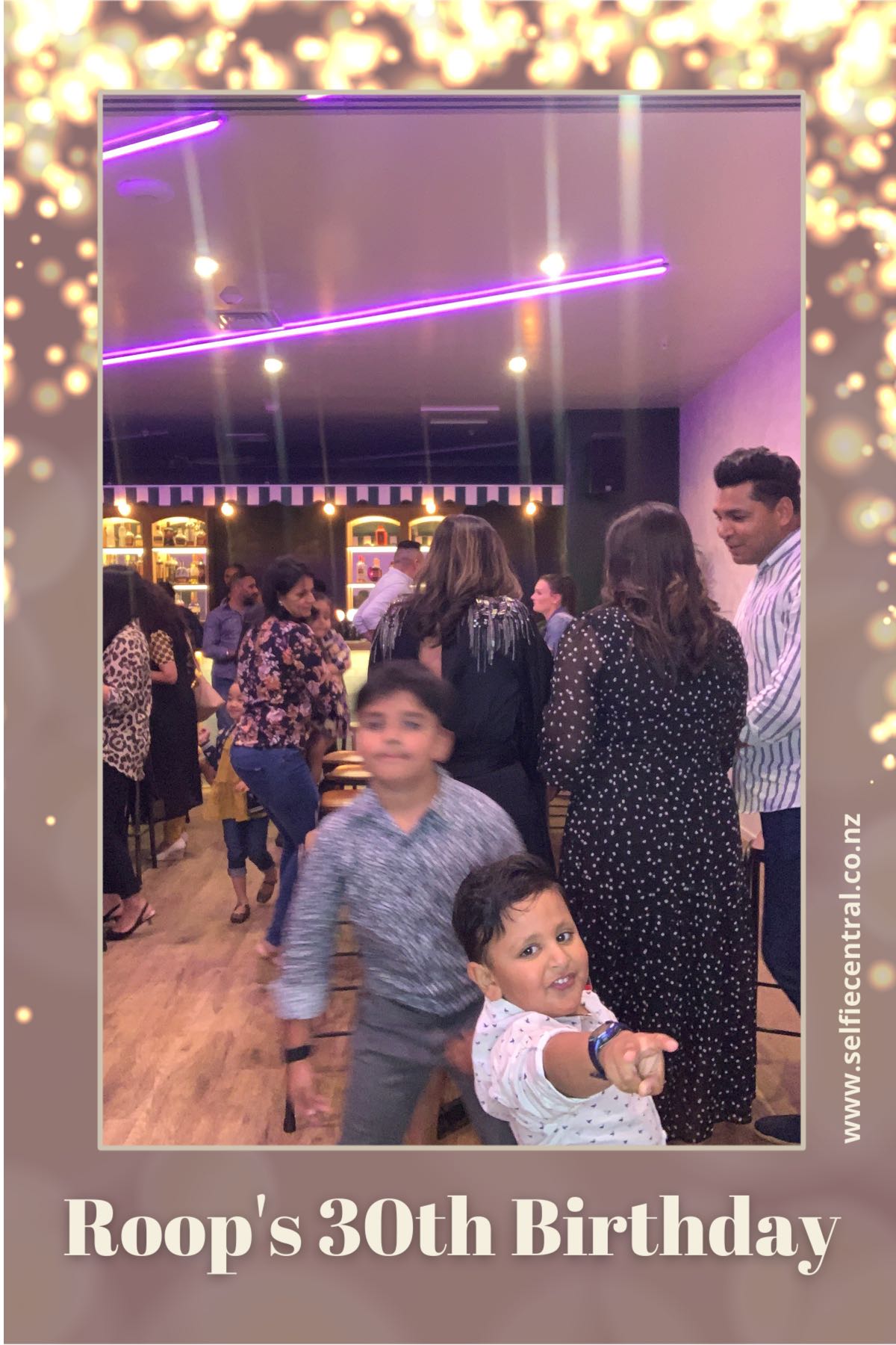 Roop's 30th Birthday | View more photos from the event at gallery.photobooth.co.nz/u/SelfieCentral/Roops-30th-Birthday