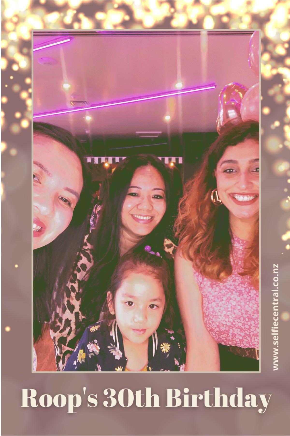 Roop's 30th Birthday | View more photos from the event at gallery.photobooth.co.nz/u/SelfieCentral/Roops-30th-Birthday