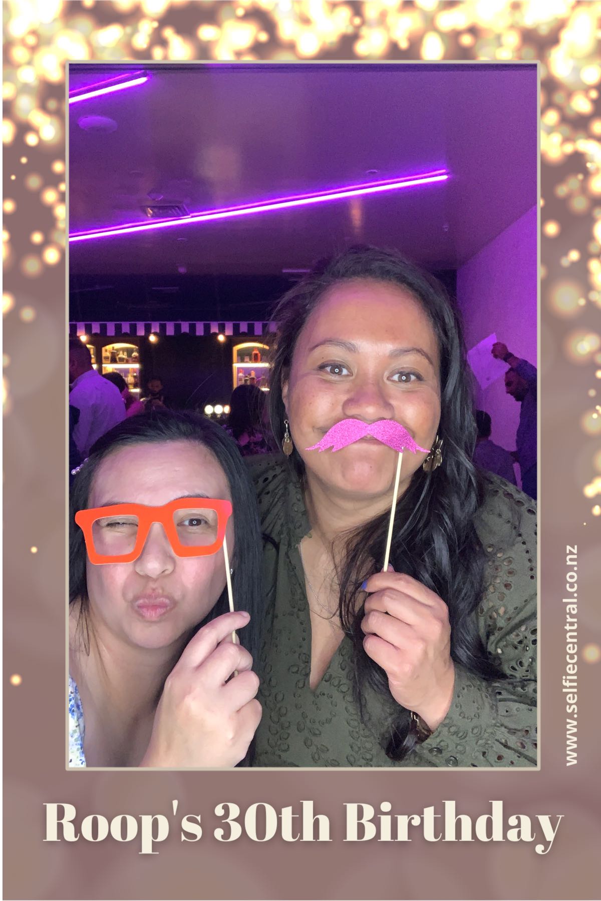 Roop's 30th Birthday | View more photos from the event at gallery.photobooth.co.nz/u/SelfieCentral/Roops-30th-Birthday