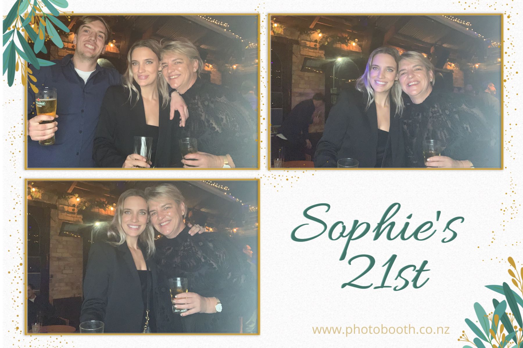 Sophie's 21st | View more photos from the event at gallery.photobooth.co.nz/u/SelfieCentral/Sophies-21st