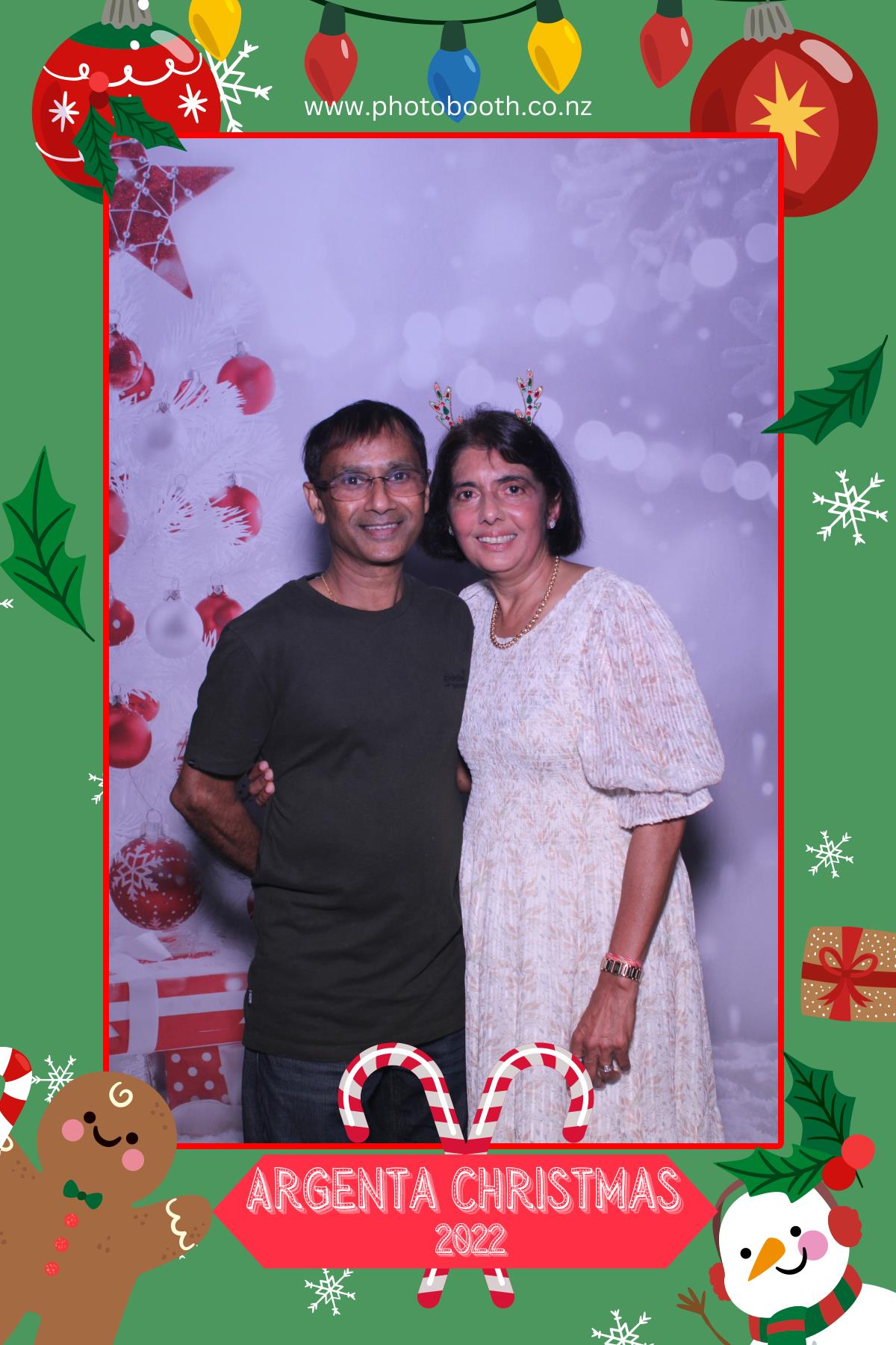 Argenta Christmas Party | View more photos from the event at gallery.photobooth.co.nz/u/SelfieCentral/Argenta-Christmas-Party