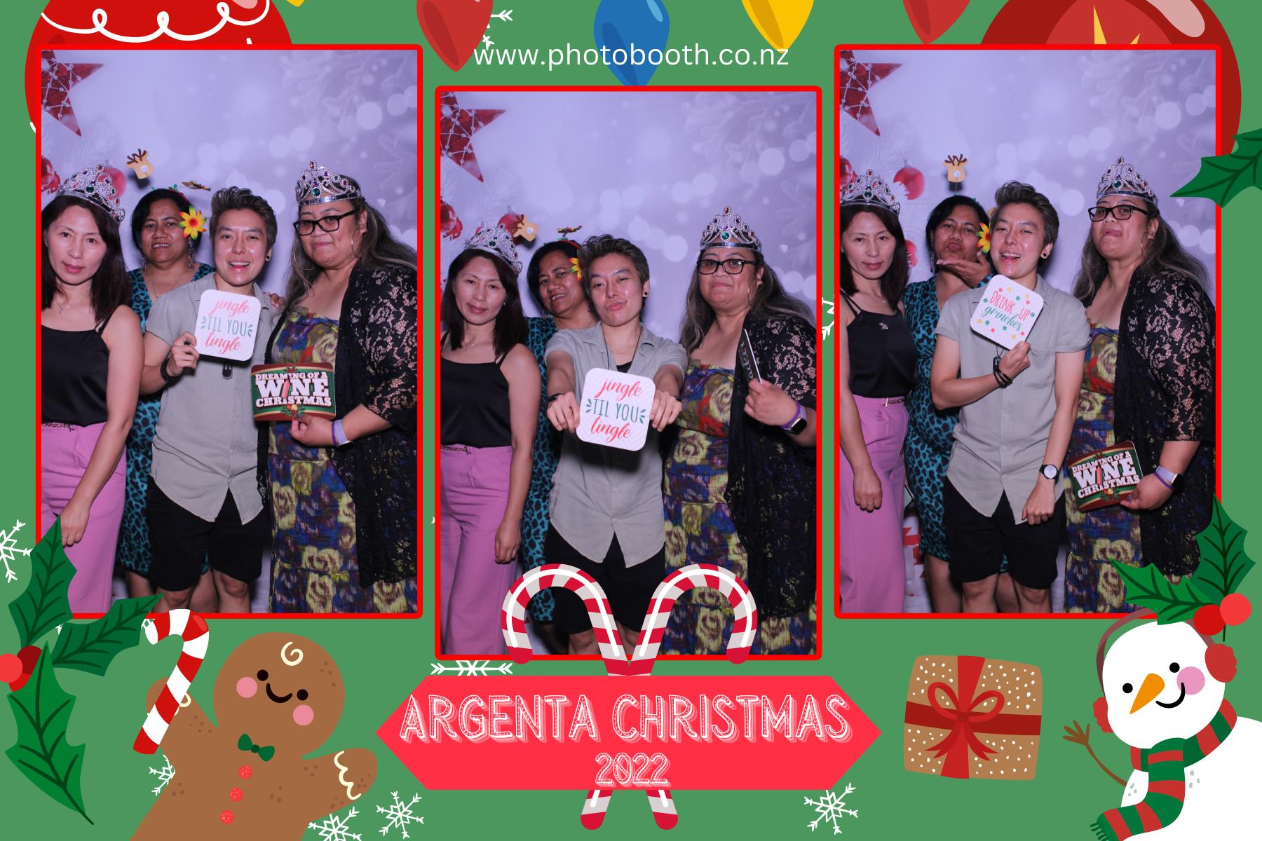 Argenta Christmas Party | View more photos from the event at gallery.photobooth.co.nz/u/SelfieCentral/Argenta-Christmas-Party