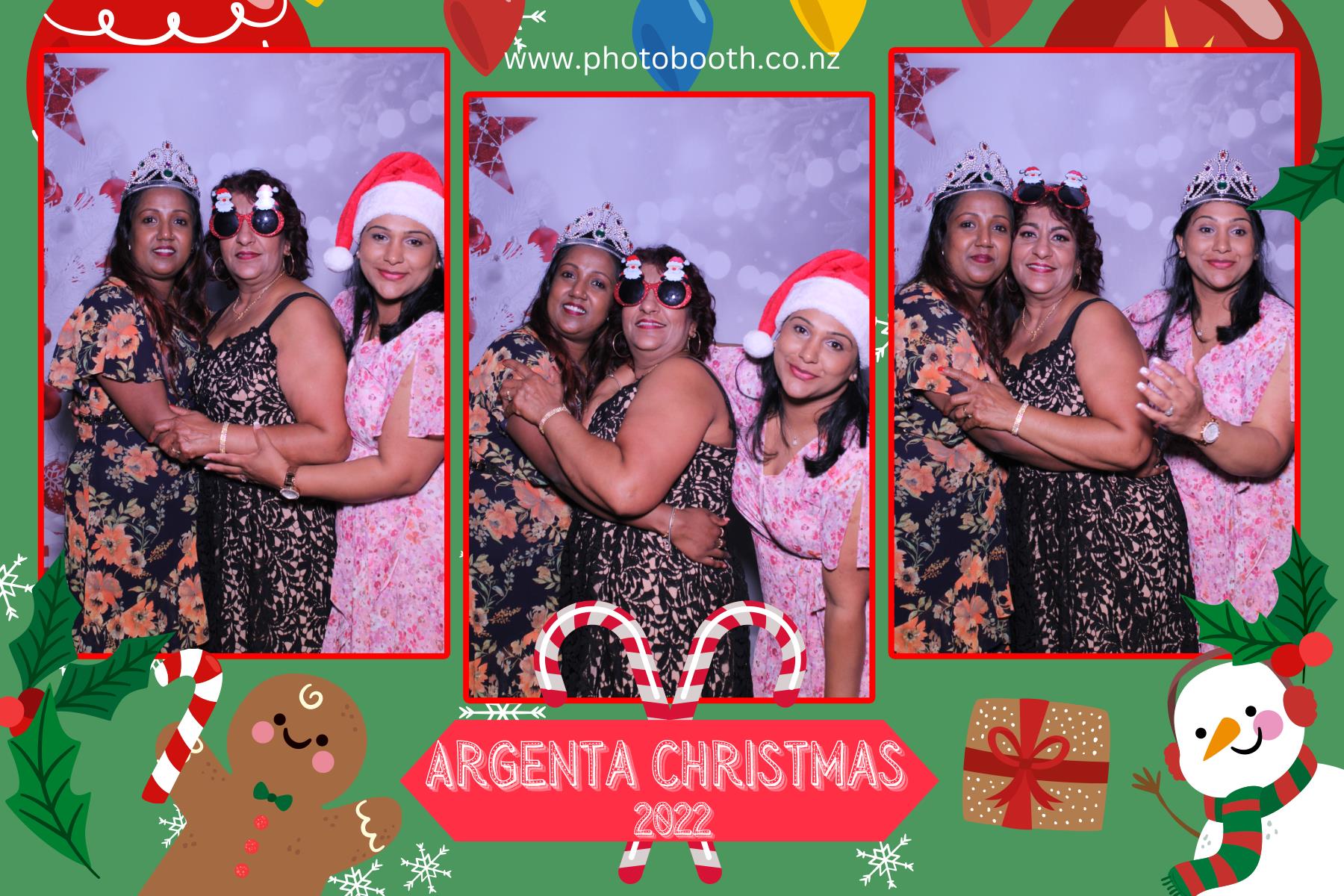 Argenta Christmas Party | View more photos from the event at gallery.photobooth.co.nz/u/SelfieCentral/Argenta-Christmas-Party