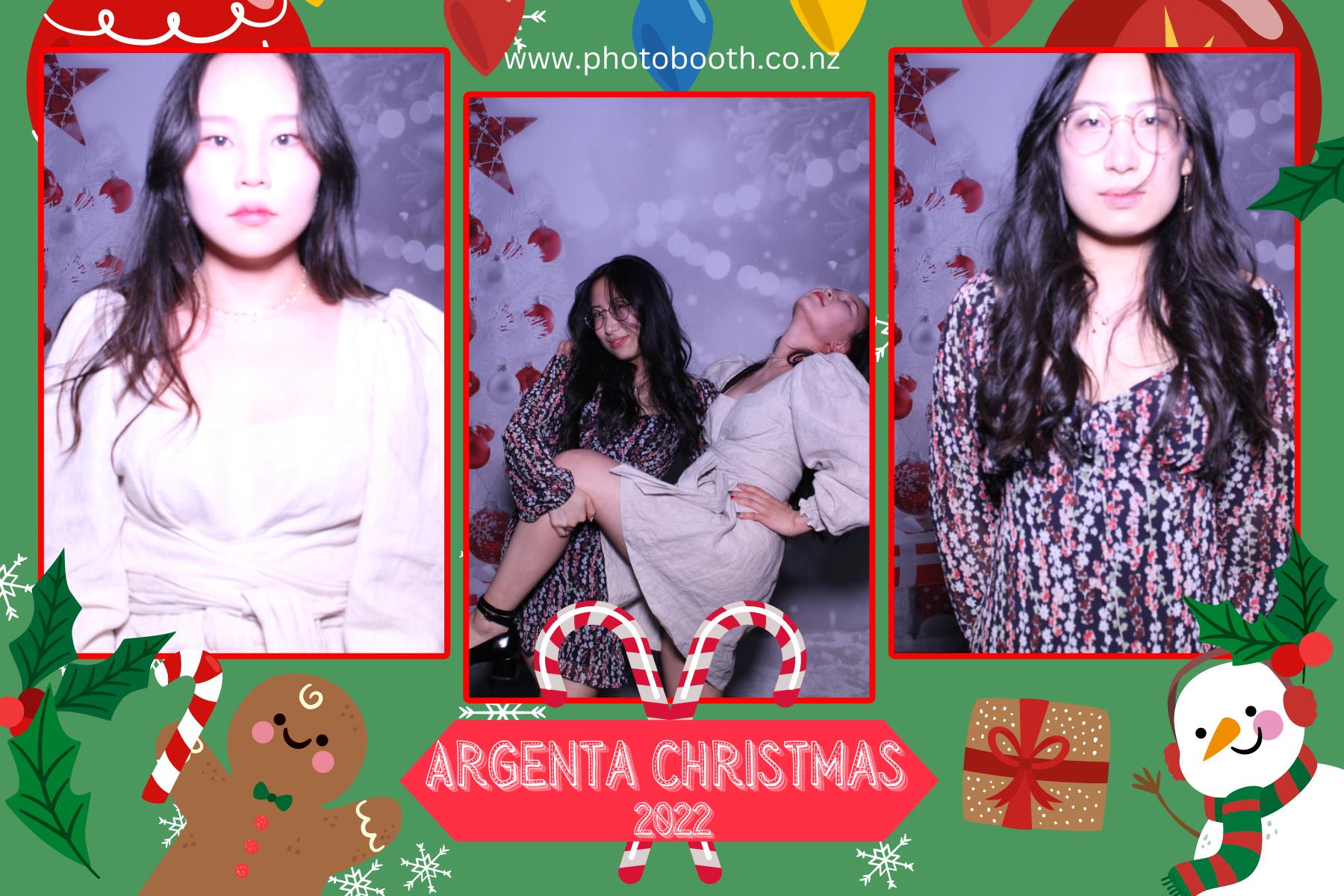Argenta Christmas Party | View more photos from the event at gallery.photobooth.co.nz/u/SelfieCentral/Argenta-Christmas-Party