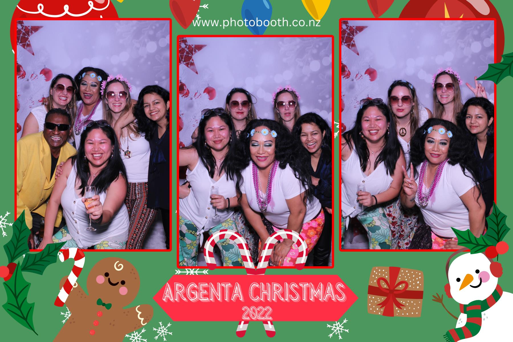 Argenta Christmas Party | View more photos from the event at gallery.photobooth.co.nz/u/SelfieCentral/Argenta-Christmas-Party