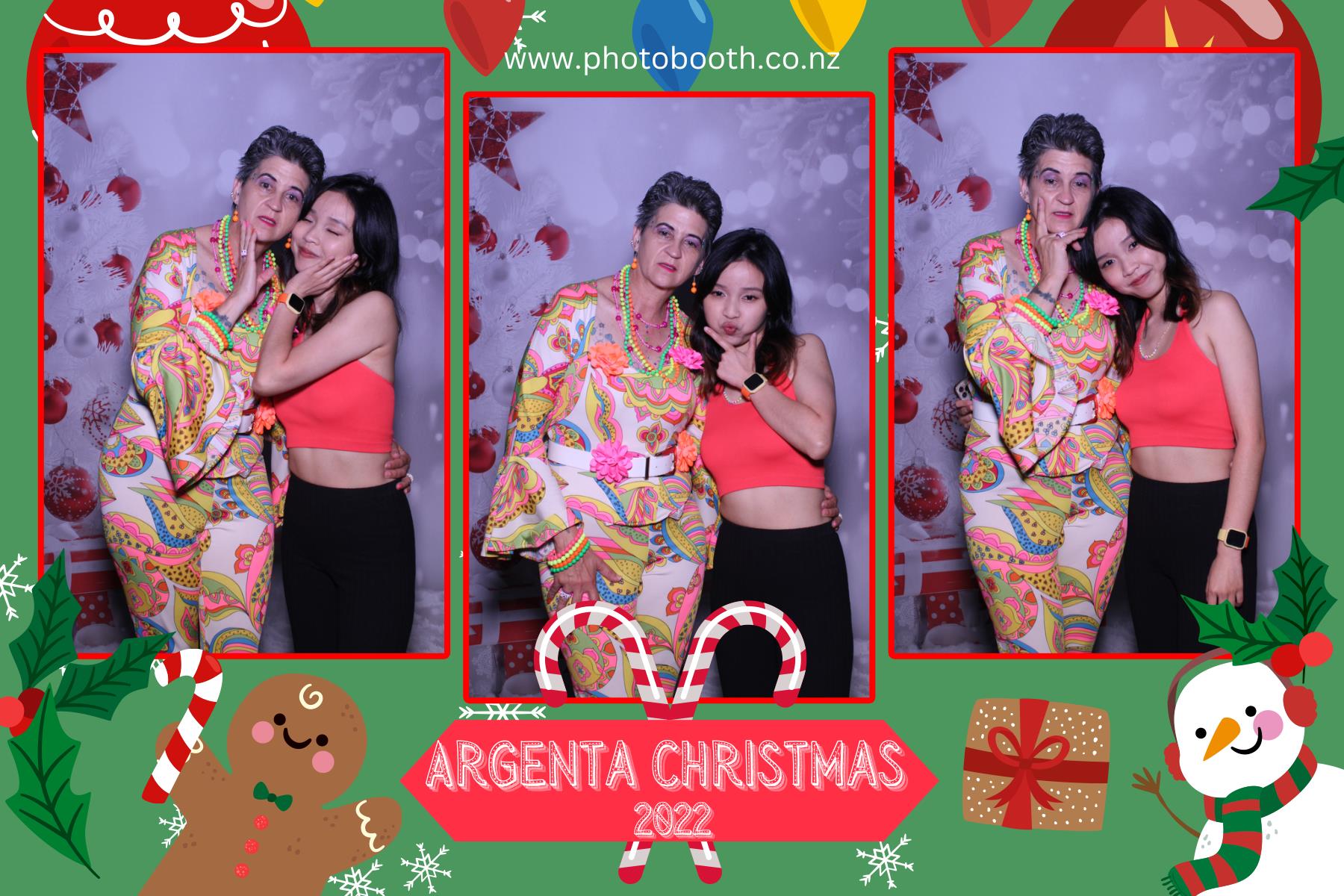 Argenta Christmas Party | View more photos from the event at gallery.photobooth.co.nz/u/SelfieCentral/Argenta-Christmas-Party