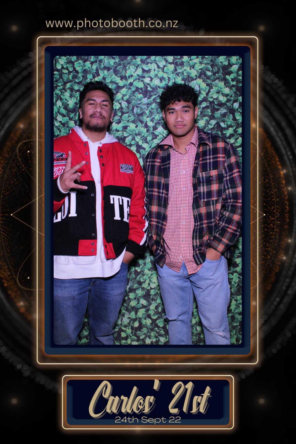 Carlos' 21st | View more photos from the event at gallery.photobooth.co.nz/u/SelfieCentral/Carlos-21st