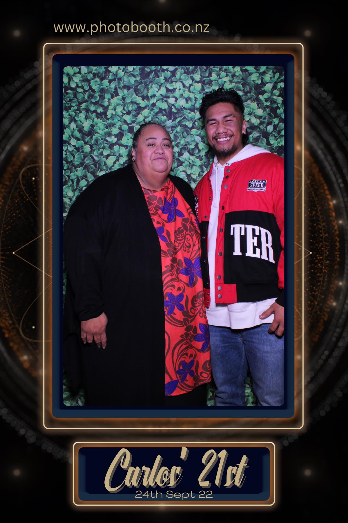 Carlos' 21st | View more photos from the event at gallery.photobooth.co.nz/u/SelfieCentral/Carlos-21st
