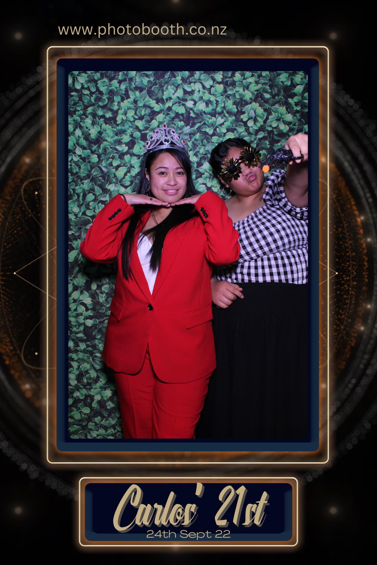 Carlos' 21st | View more photos from the event at gallery.photobooth.co.nz/u/SelfieCentral/Carlos-21st