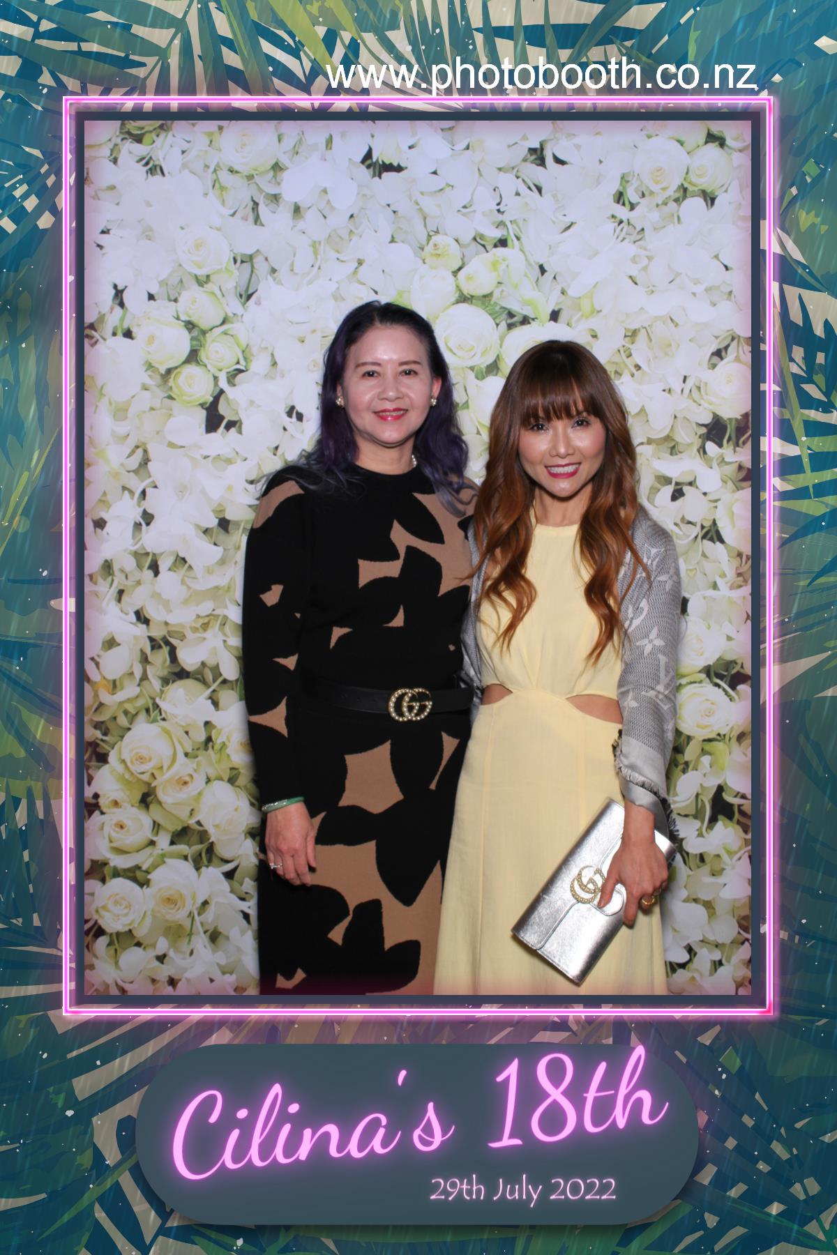 Cilina's 18th Birthday Party | View more photos from the event at gallery.photobooth.co.nz/u/SelfieCentral/Cilinas-18th-Birthday-Party