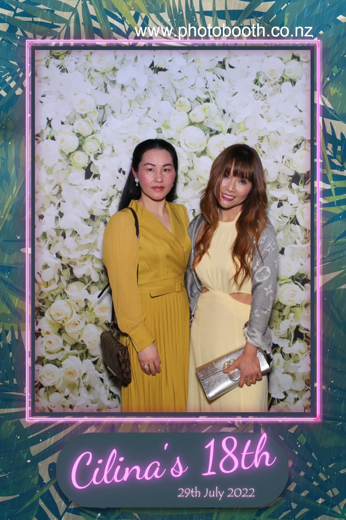 Cilina's 18th Birthday Party | View more photos from the event at gallery.photobooth.co.nz/u/SelfieCentral/Cilinas-18th-Birthday-Party