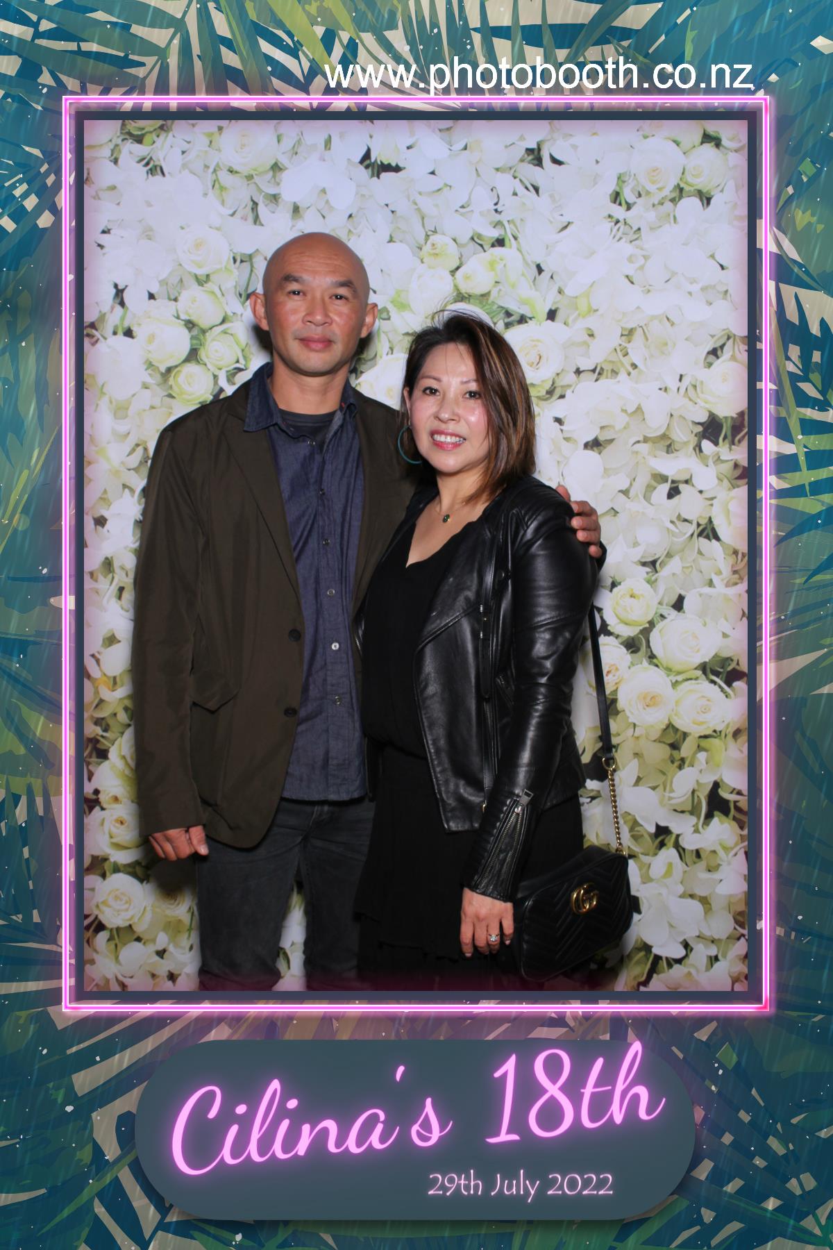 Cilina's 18th Birthday Party | View more photos from the event at gallery.photobooth.co.nz/u/SelfieCentral/Cilinas-18th-Birthday-Party