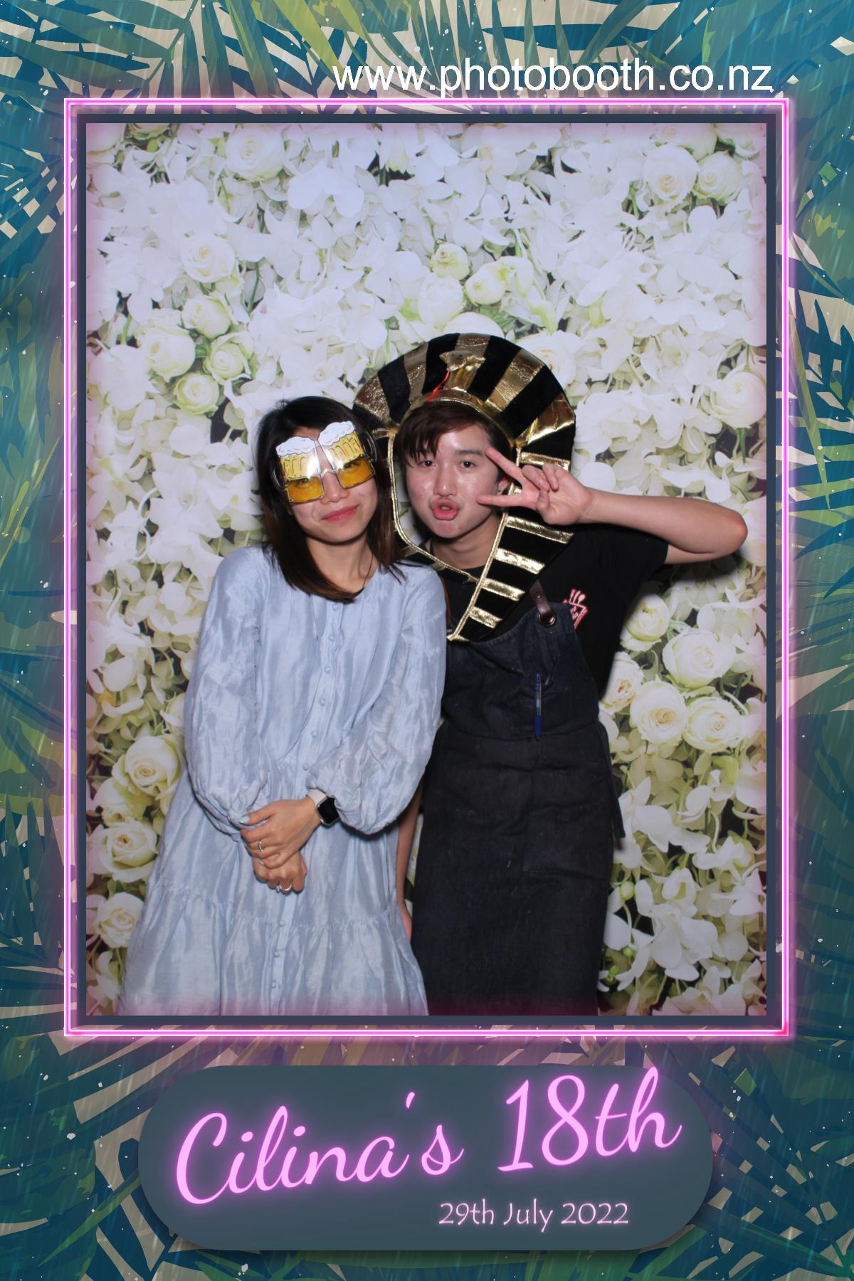 Cilina's 18th Birthday Party | View more photos from the event at gallery.photobooth.co.nz/u/SelfieCentral/Cilinas-18th-Birthday-Party