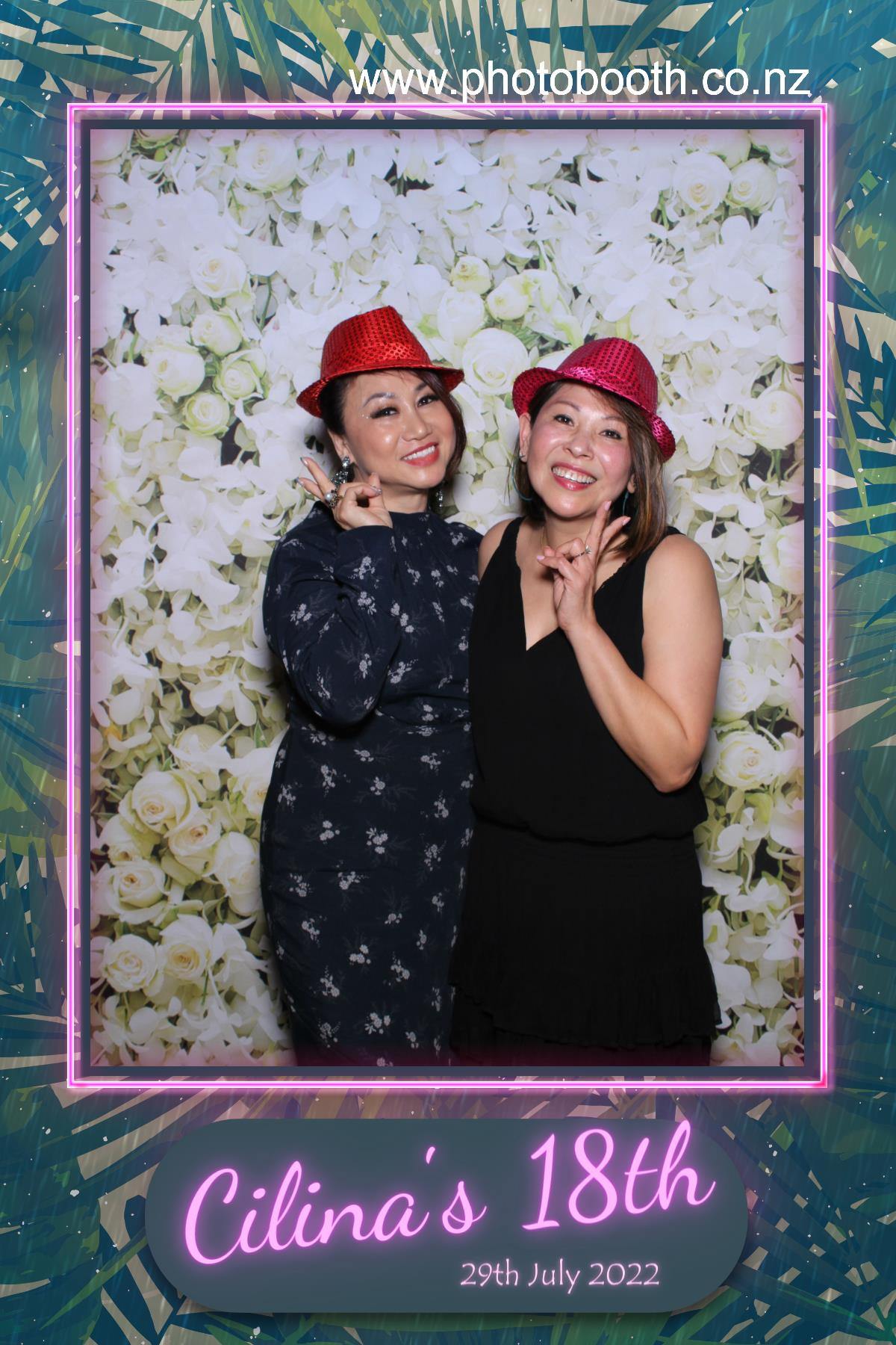 Cilina's 18th Birthday Party | View more photos from the event at gallery.photobooth.co.nz/u/SelfieCentral/Cilinas-18th-Birthday-Party