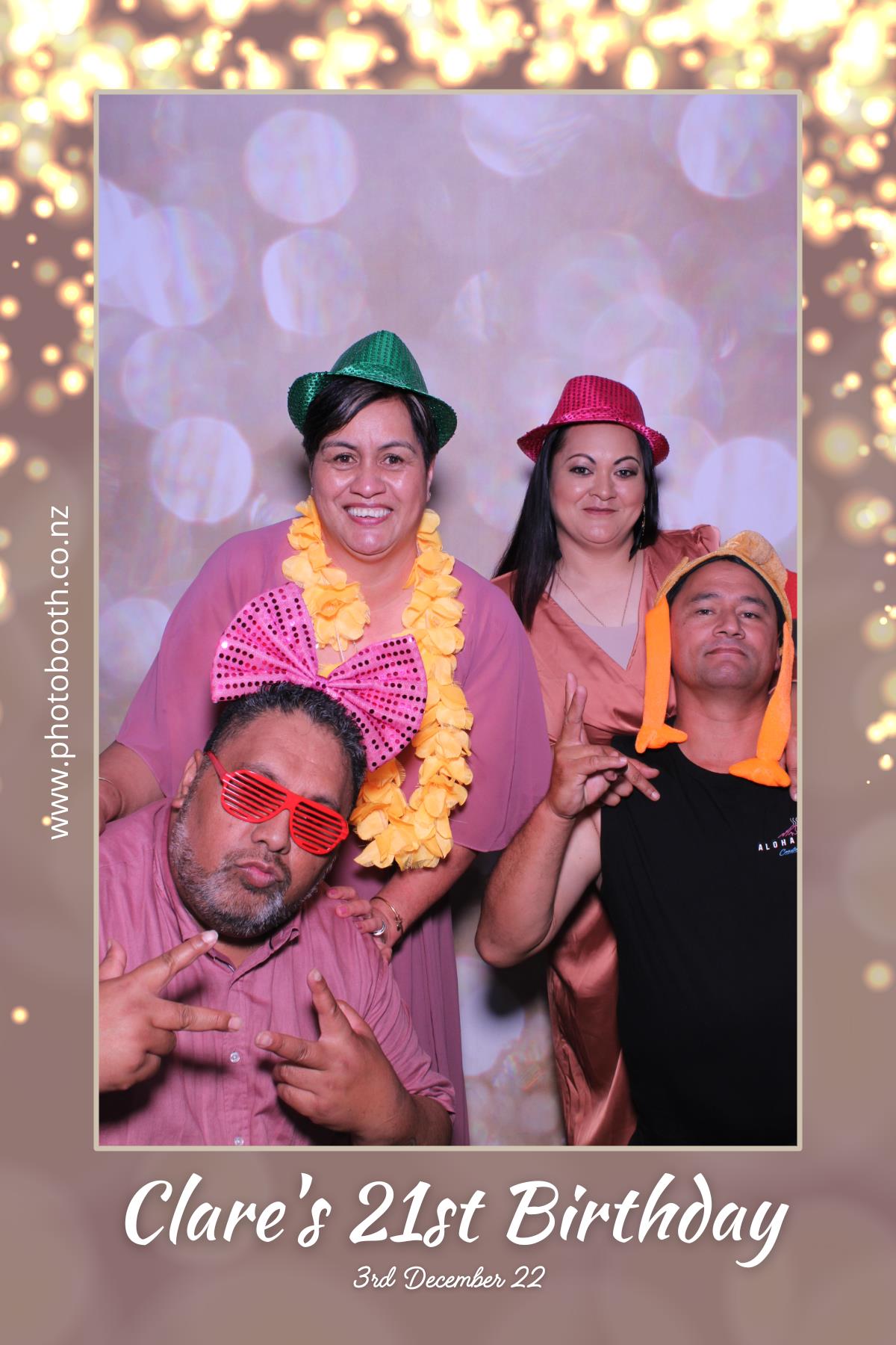 Clare's 21st Birthday | View more photos from the event at gallery.photobooth.co.nz/u/SelfieCentral/Clares-21st-Birthday