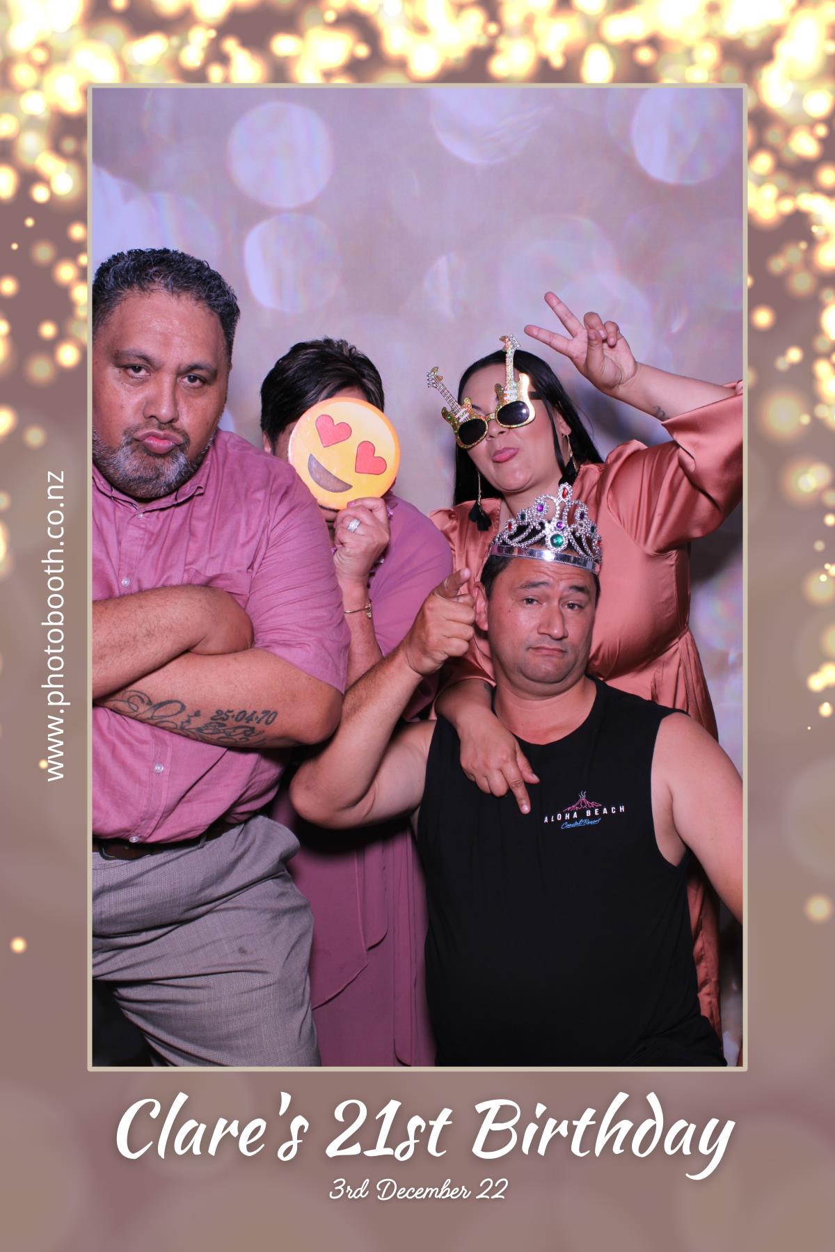 Clare's 21st Birthday | View more photos from the event at gallery.photobooth.co.nz/u/SelfieCentral/Clares-21st-Birthday