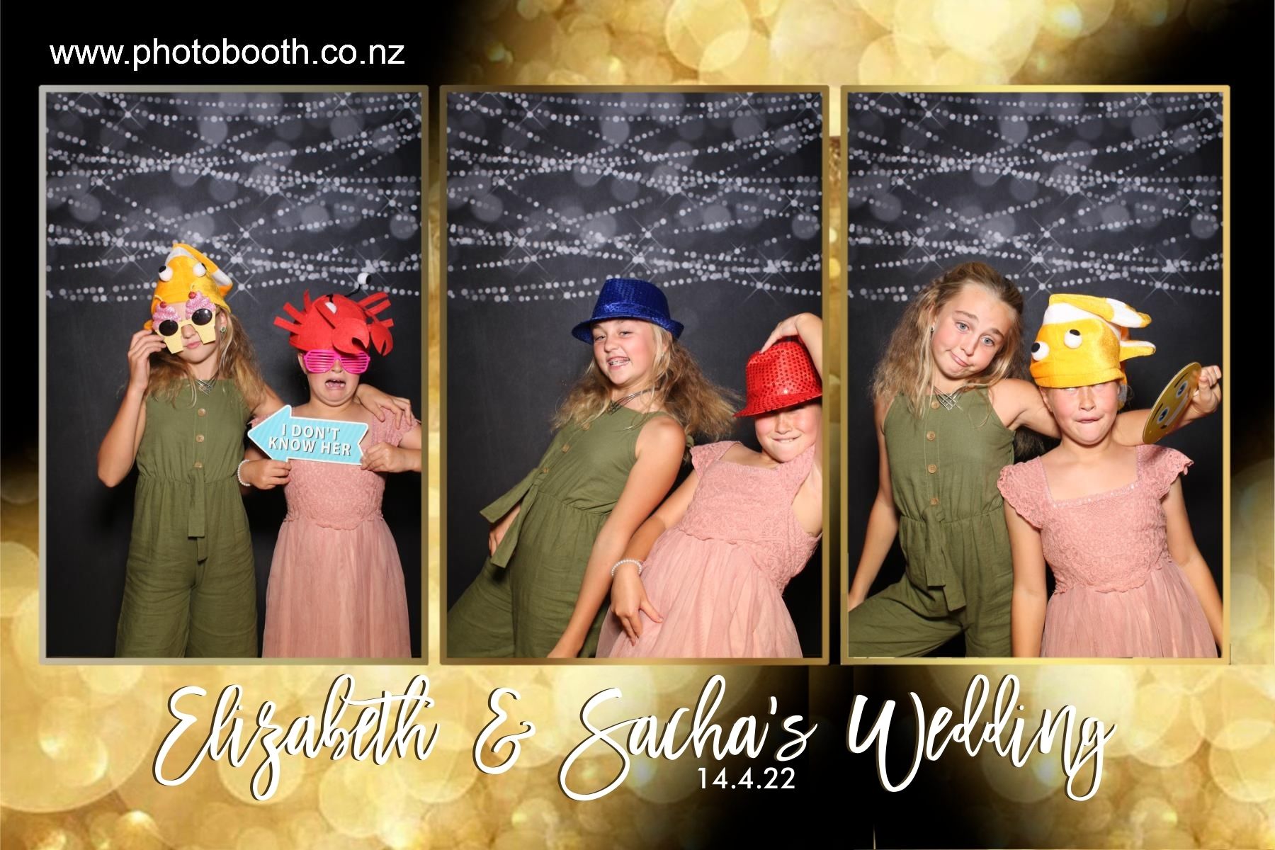 Elizabeth & Sacha's Wedding | View more photos from the event at gallery.photobooth.co.nz/u/SelfieCentral/Elizabeth-Sachas-Wedding