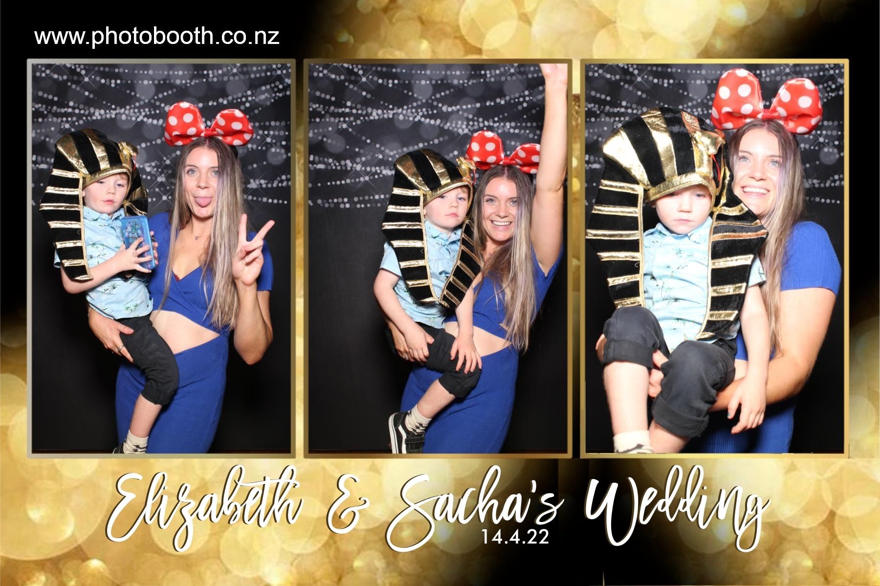 Elizabeth & Sacha's Wedding | View more photos from the event at gallery.photobooth.co.nz/u/SelfieCentral/Elizabeth-Sachas-Wedding