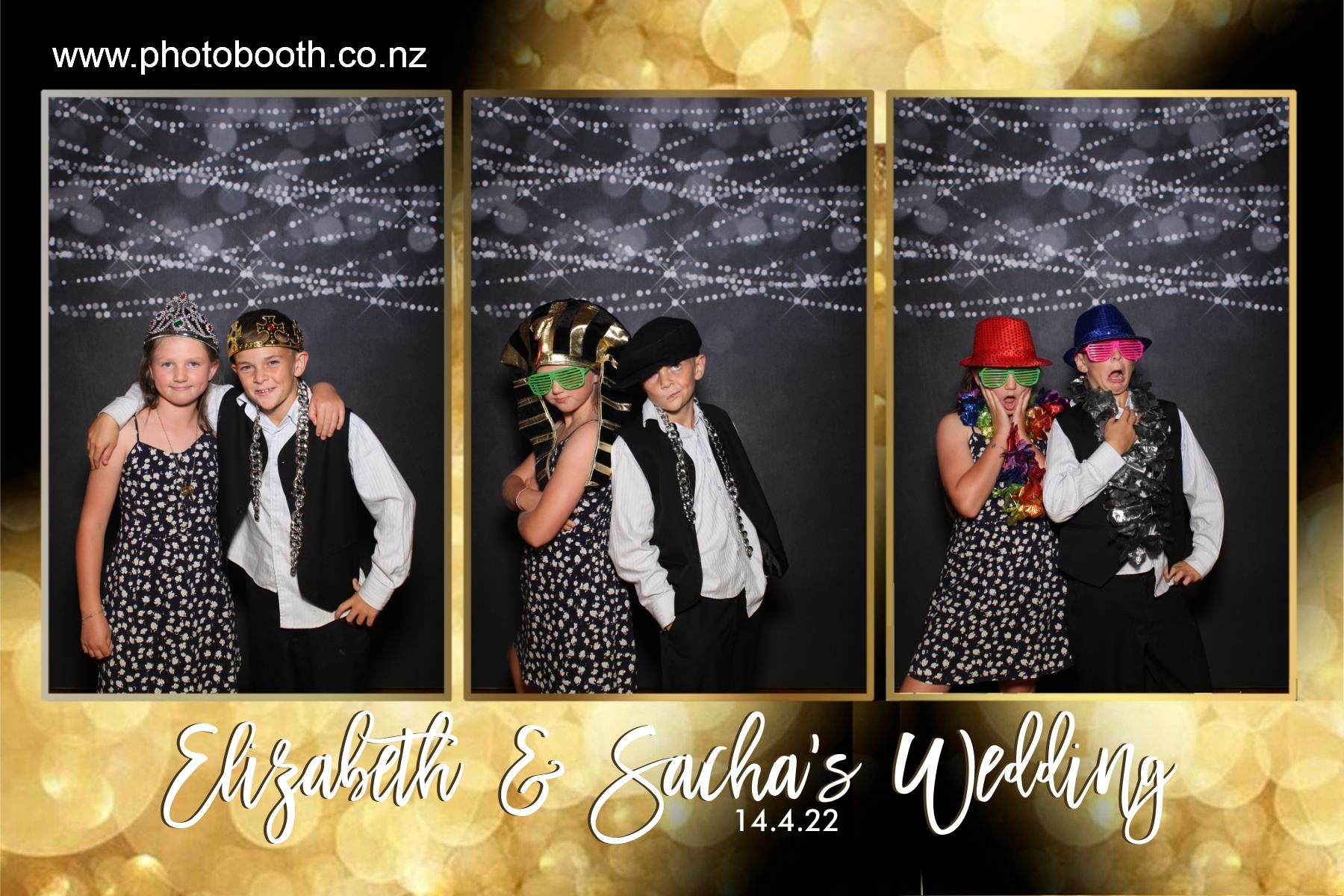 Elizabeth & Sacha's Wedding | View more photos from the event at gallery.photobooth.co.nz/u/SelfieCentral/Elizabeth-Sachas-Wedding
