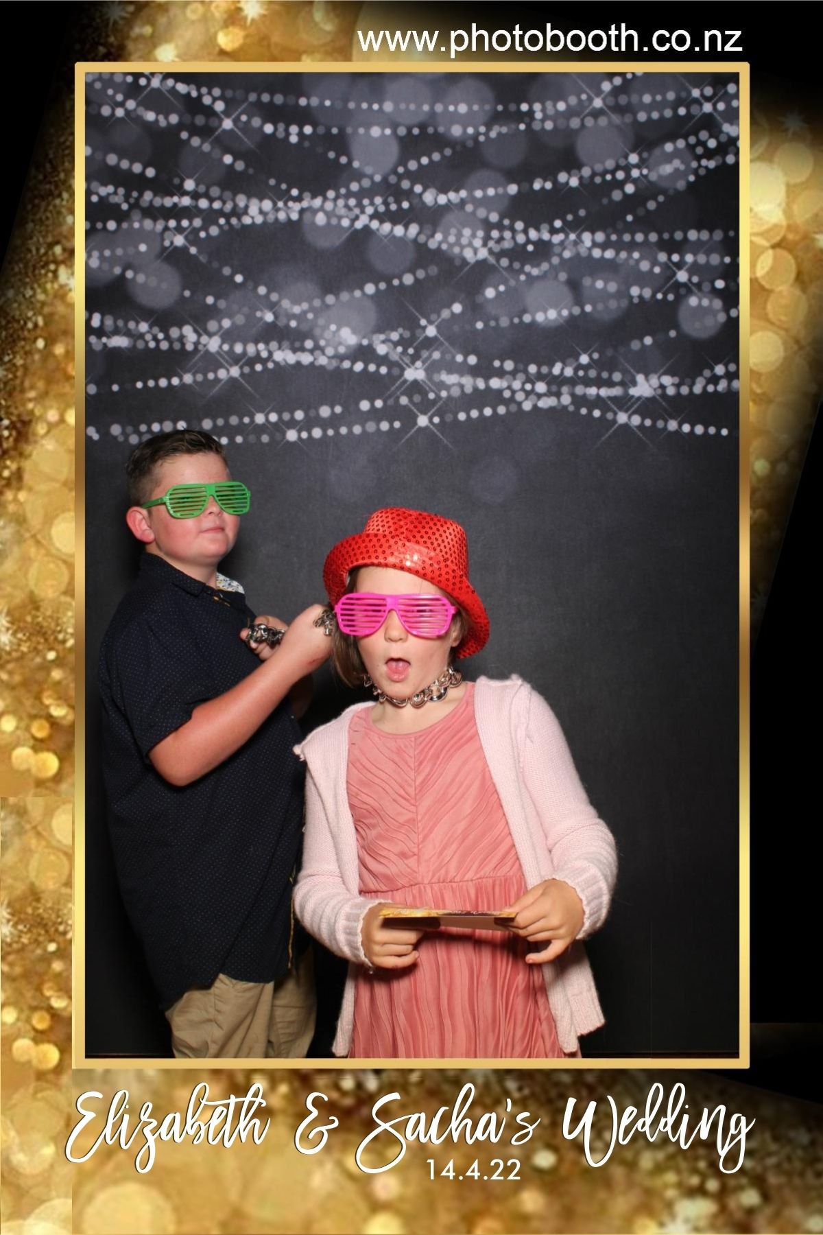Elizabeth & Sacha's Wedding | View more photos from the event at gallery.photobooth.co.nz/u/SelfieCentral/Elizabeth-Sachas-Wedding