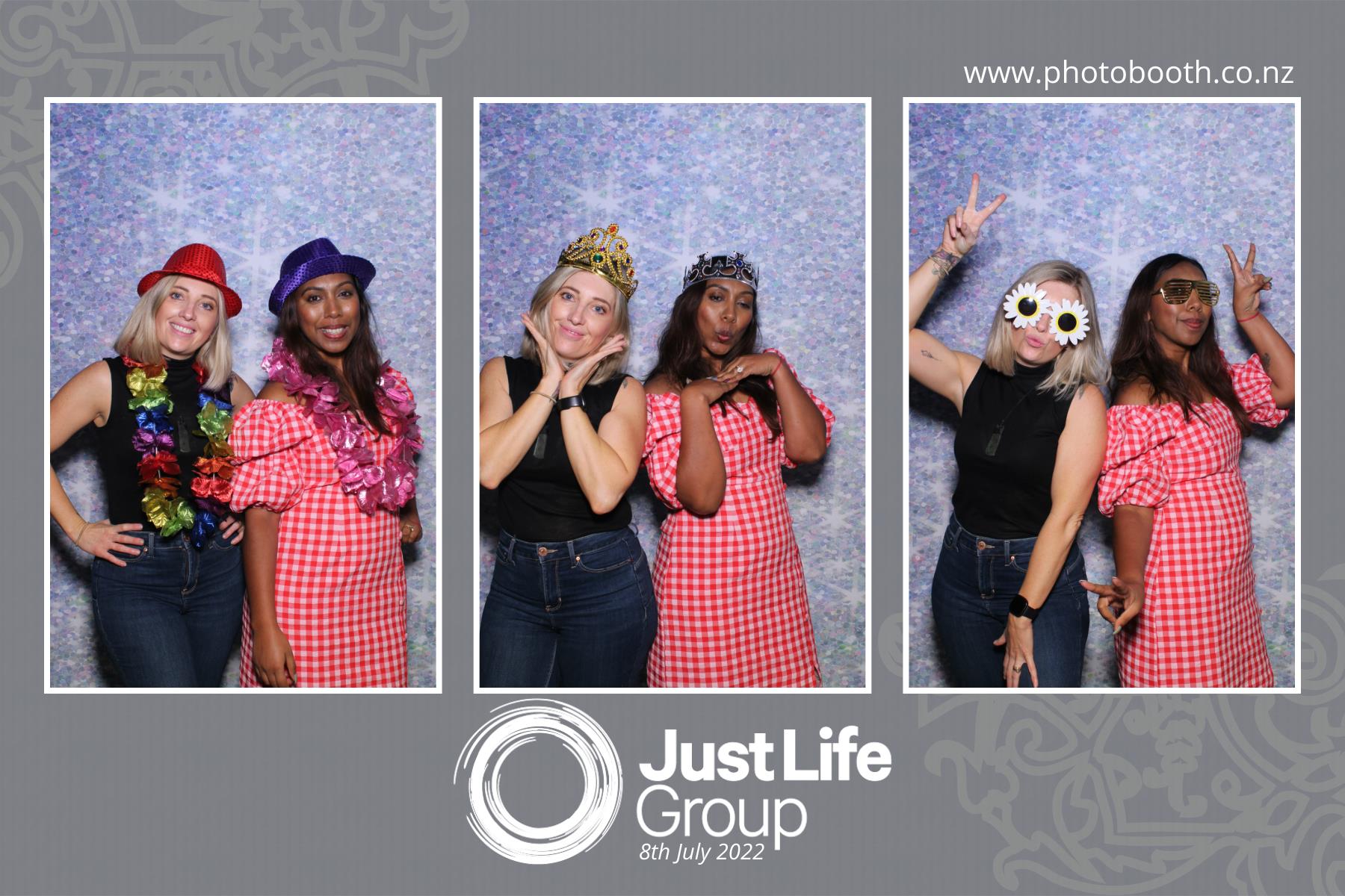 End of Financial Year | View more photos from the event at gallery.photobooth.co.nz/u/SelfieCentral/End-of-Financial-Year