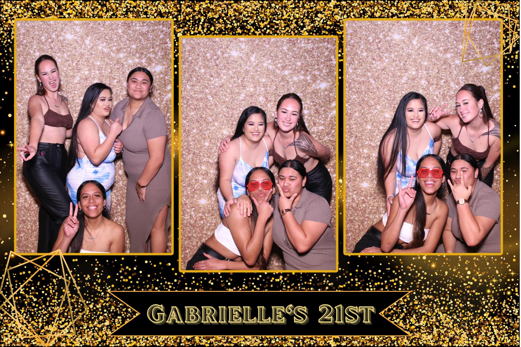 Gabrielle's 21st Birthday | View more photos from the event at gallery.photobooth.co.nz/u/SelfieCentral/Gabrielles-21st-Birthday