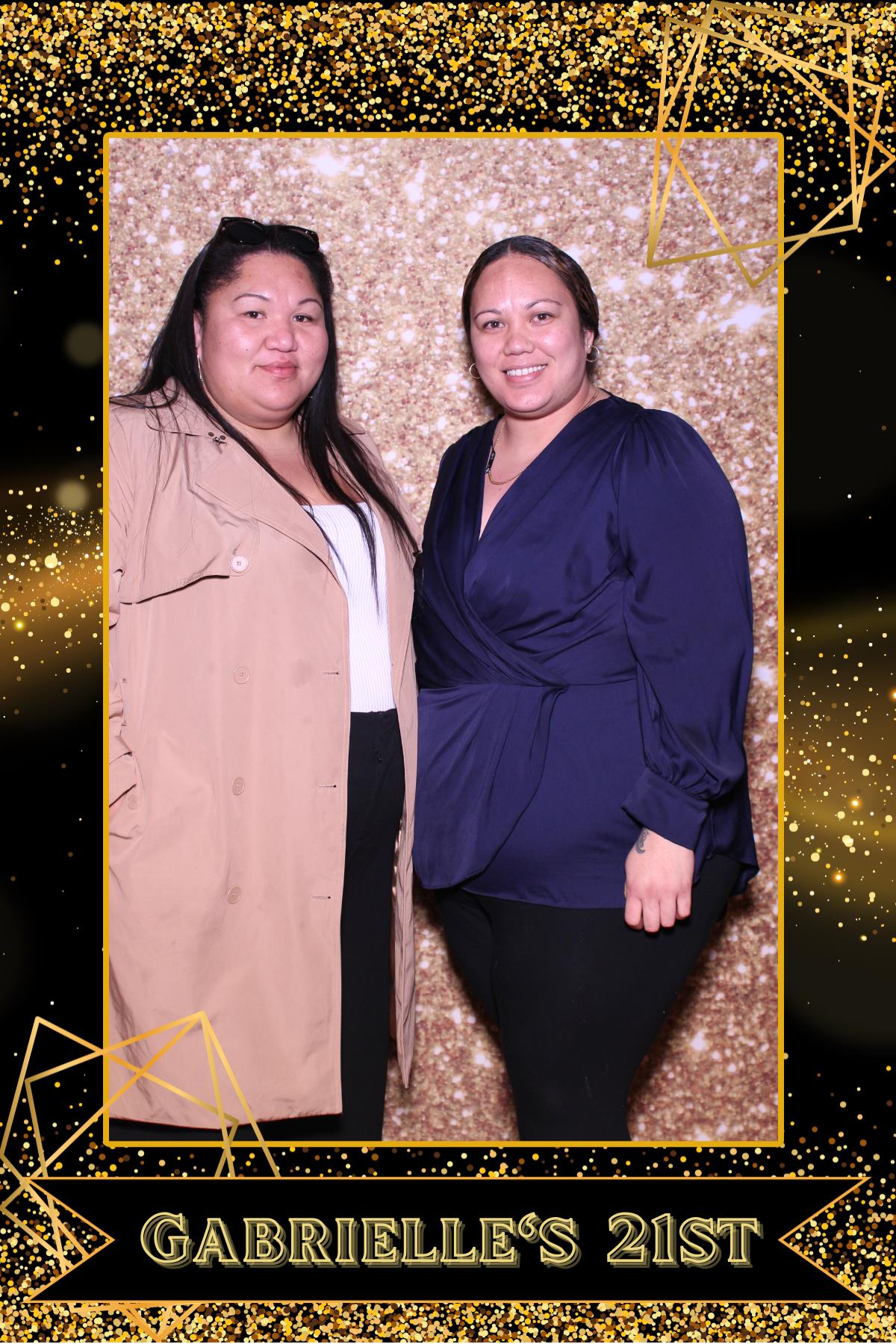 Gabrielle's 21st Birthday | View more photos from the event at gallery.photobooth.co.nz/u/SelfieCentral/Gabrielles-21st-Birthday
