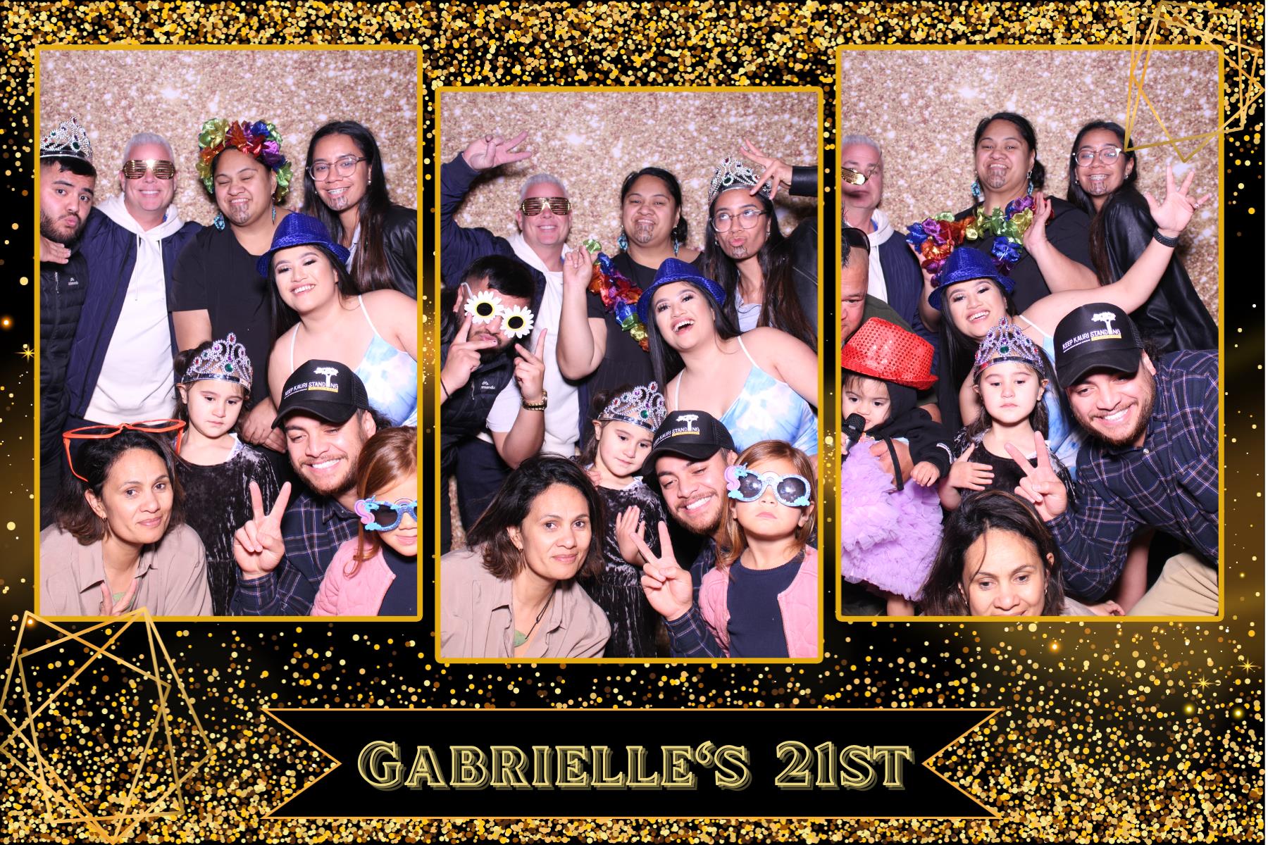 Gabrielle's 21st Birthday | View more photos from the event at gallery.photobooth.co.nz/u/SelfieCentral/Gabrielles-21st-Birthday
