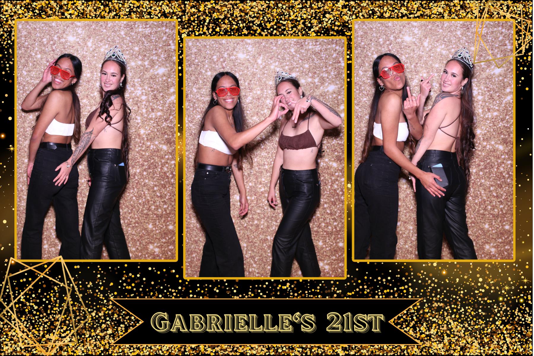 Gabrielle's 21st Birthday | View more photos from the event at gallery.photobooth.co.nz/u/SelfieCentral/Gabrielles-21st-Birthday