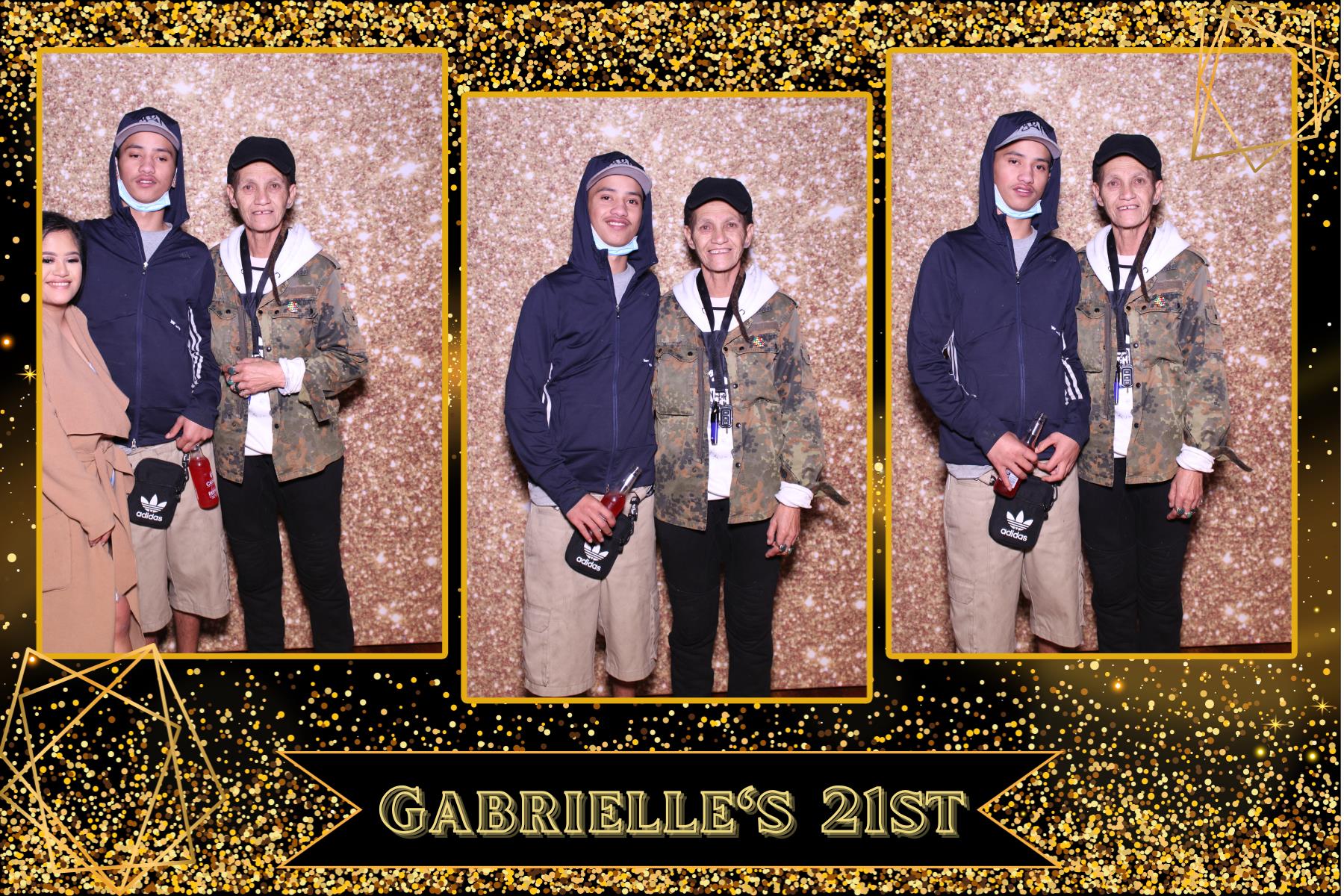 Gabrielle's 21st Birthday | View more photos from the event at gallery.photobooth.co.nz/u/SelfieCentral/Gabrielles-21st-Birthday