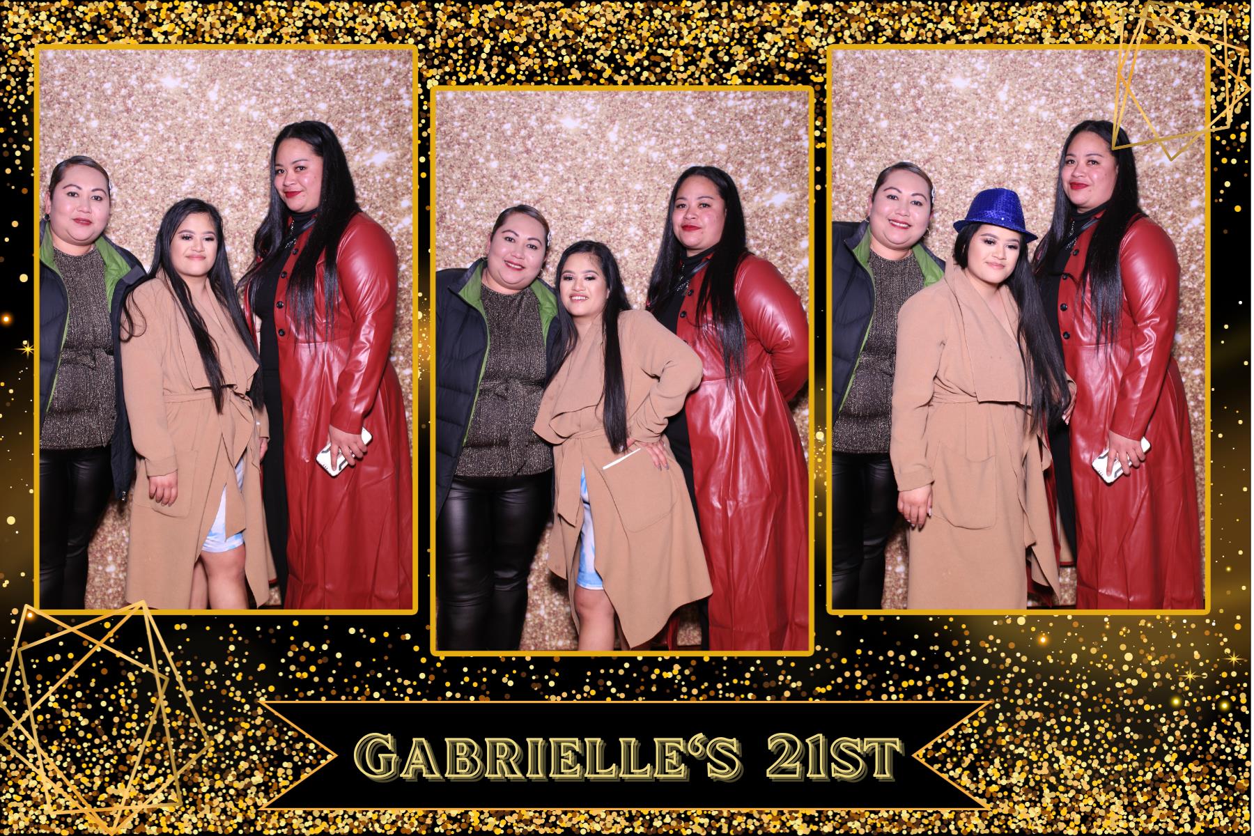 Gabrielle's 21st Birthday | View more photos from the event at gallery.photobooth.co.nz/u/SelfieCentral/Gabrielles-21st-Birthday