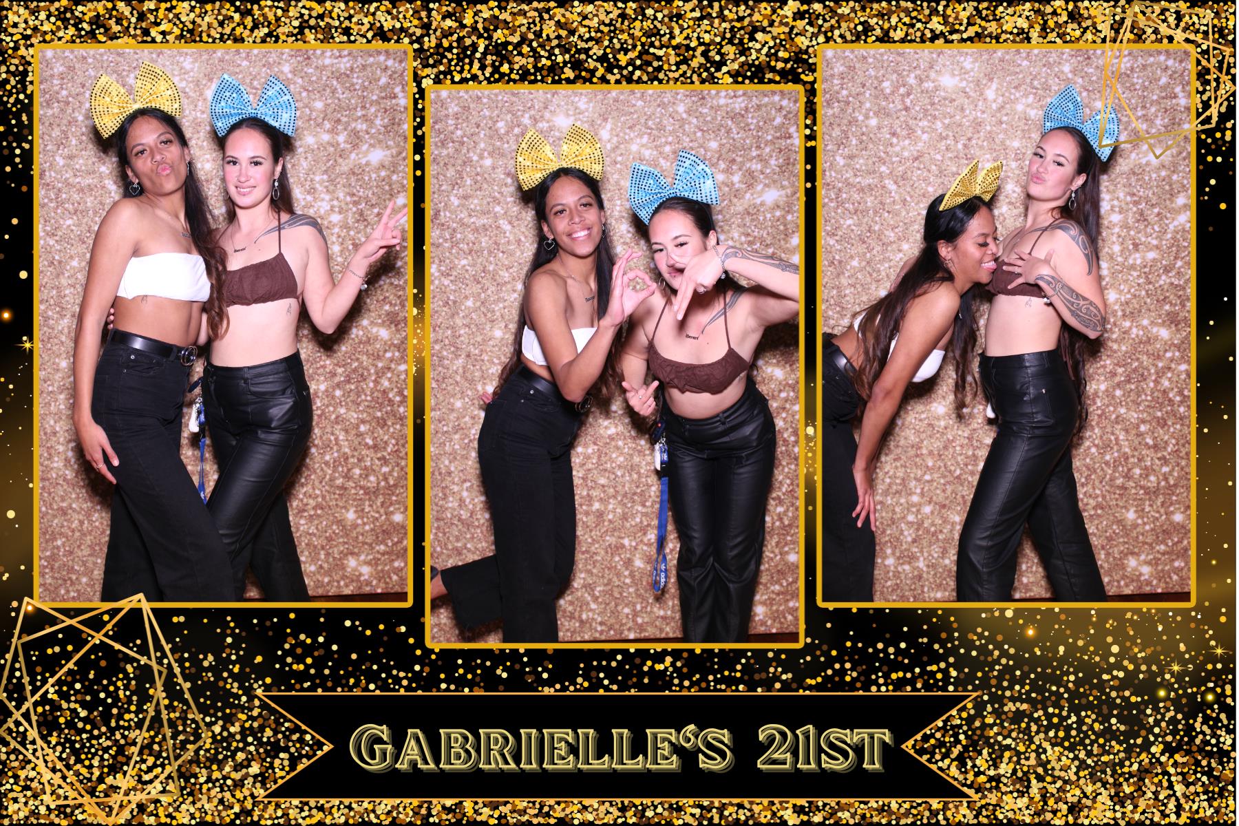 Gabrielle's 21st Birthday | View more photos from the event at gallery.photobooth.co.nz/u/SelfieCentral/Gabrielles-21st-Birthday