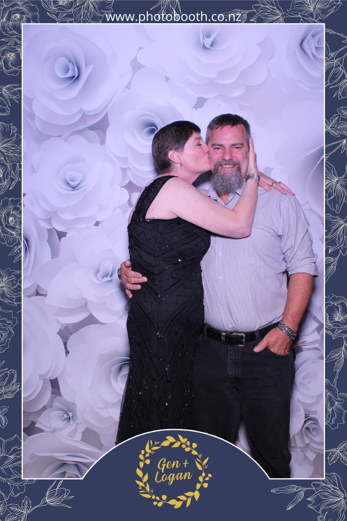 Genevieve & Logan's wedding | View more photos from the event at gallery.photobooth.co.nz/u/SelfieCentral/Genevieve-Logans-wedding