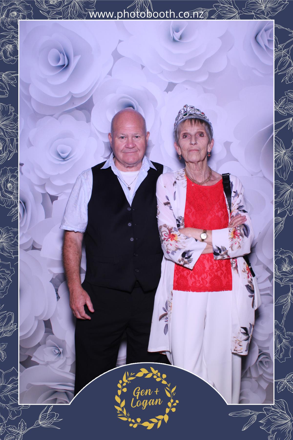 Genevieve & Logan's wedding | View more photos from the event at gallery.photobooth.co.nz/u/SelfieCentral/Genevieve-Logans-wedding