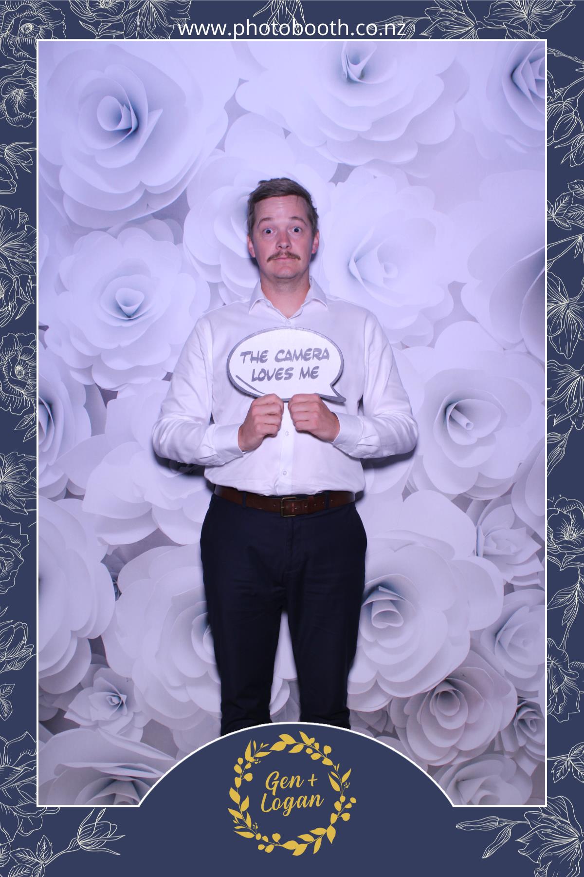 Genevieve & Logan's wedding | View more photos from the event at gallery.photobooth.co.nz/u/SelfieCentral/Genevieve-Logans-wedding