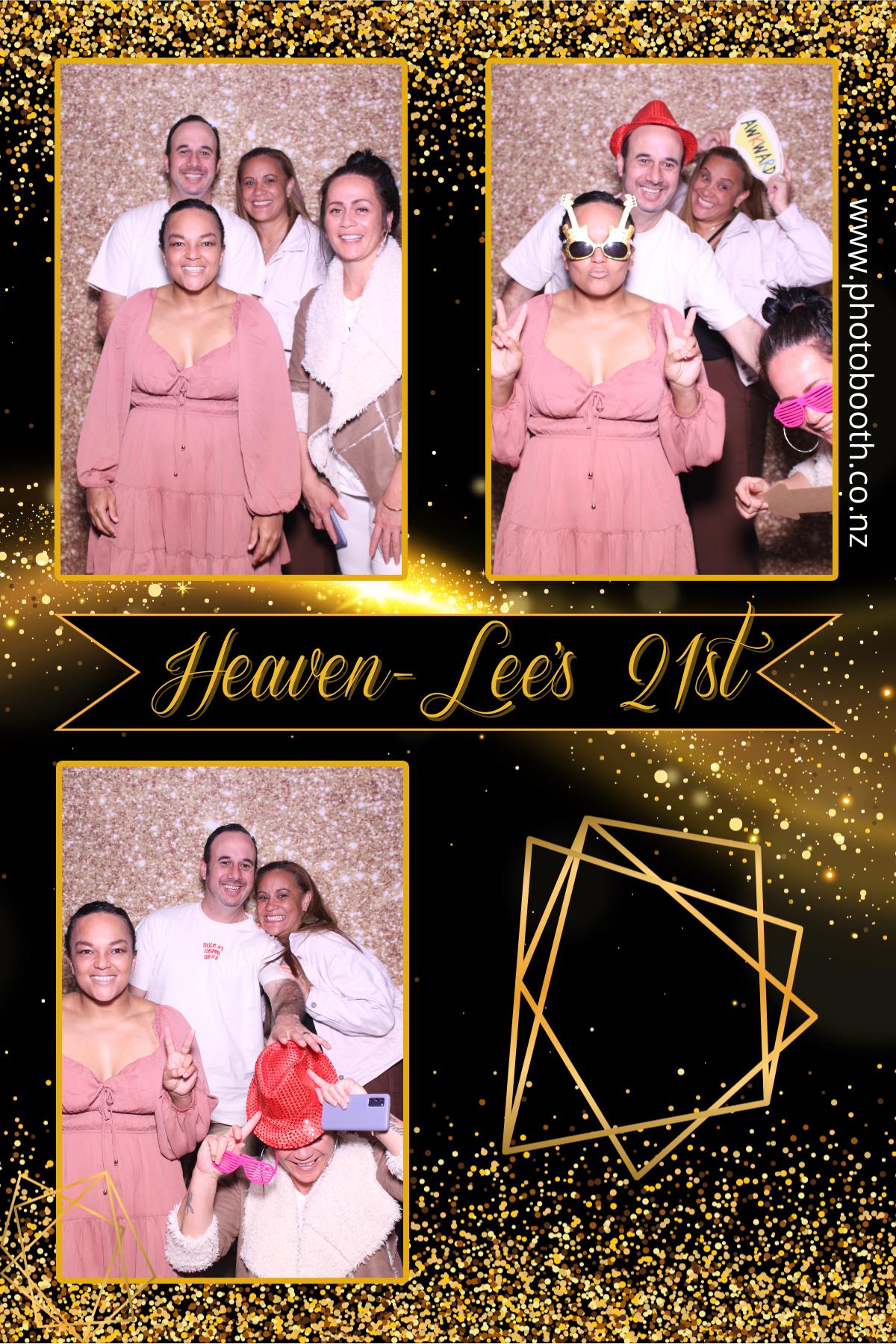 Heaven-Lee's 21st | View more photos from the event at gallery.photobooth.co.nz/u/SelfieCentral/Heaven-Lees-21st