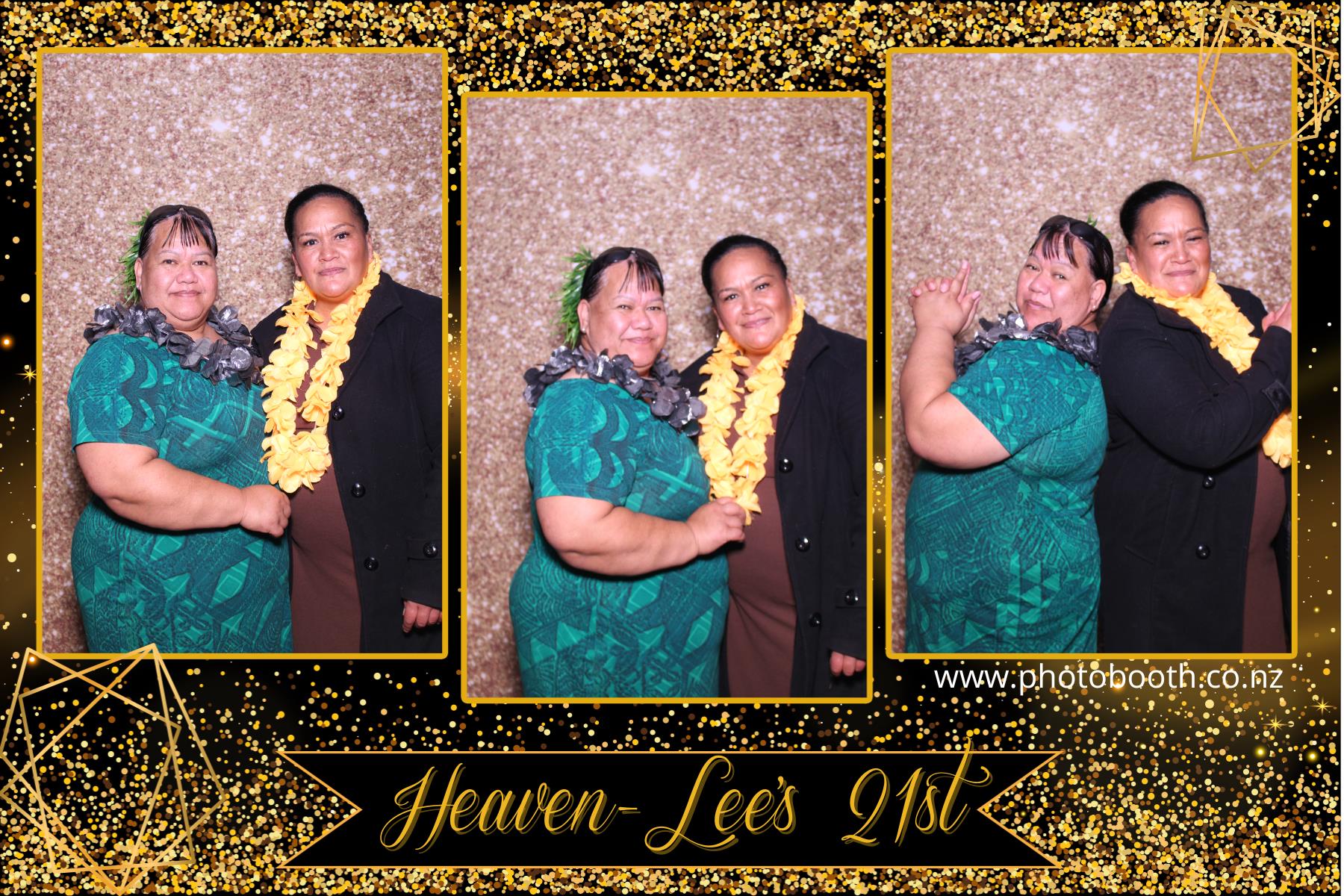 Heaven-Lee's 21st | View more photos from the event at gallery.photobooth.co.nz/u/SelfieCentral/Heaven-Lees-21st