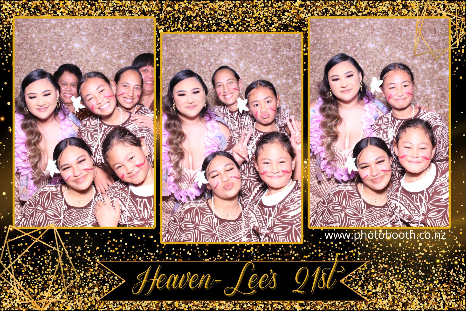 Heaven-Lee's 21st | View more photos from the event at gallery.photobooth.co.nz/u/SelfieCentral/Heaven-Lees-21st