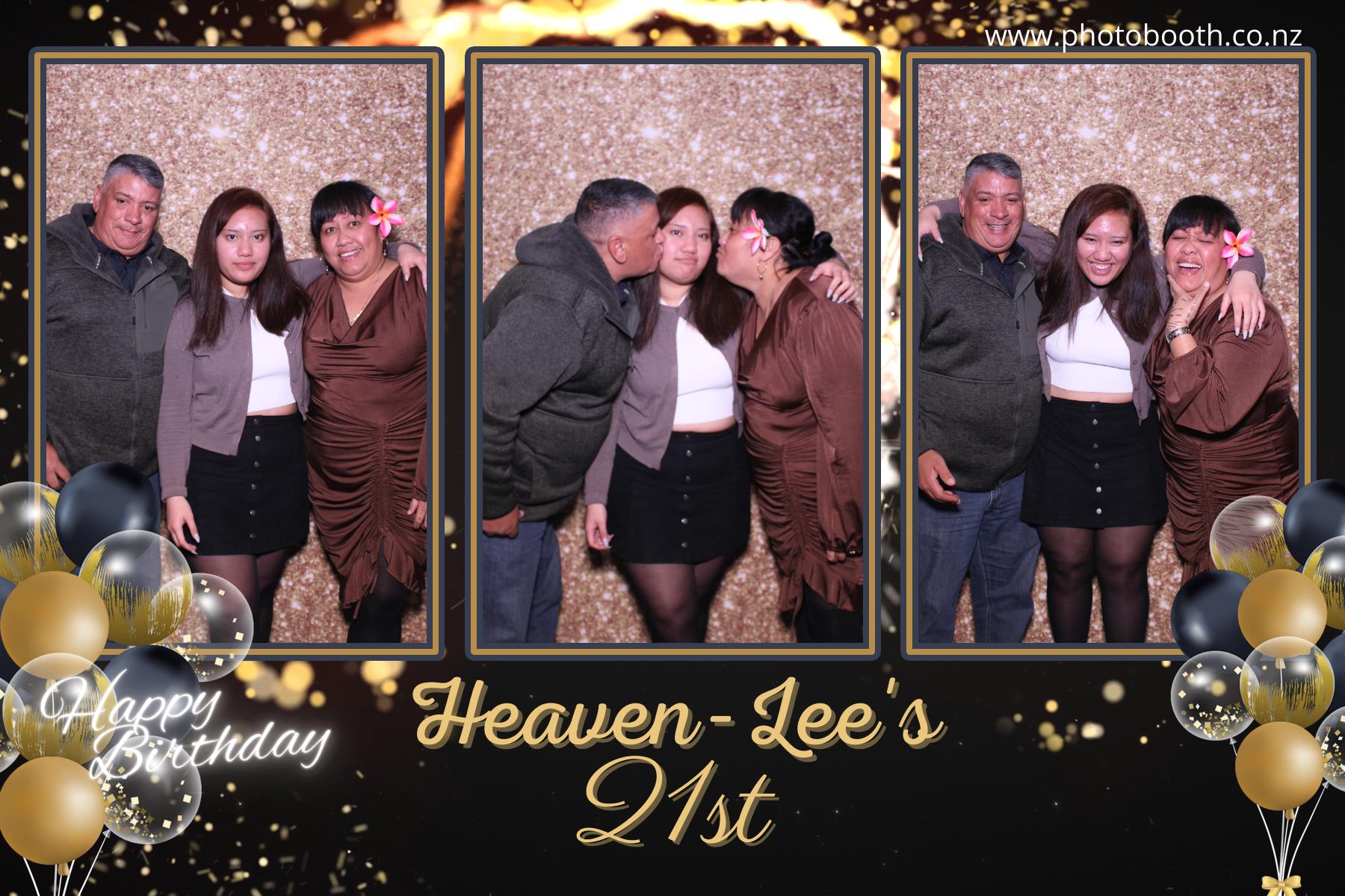 Heaven-Lee's 21st | View more photos from the event at gallery.photobooth.co.nz/u/SelfieCentral/Heaven-Lees-21st
