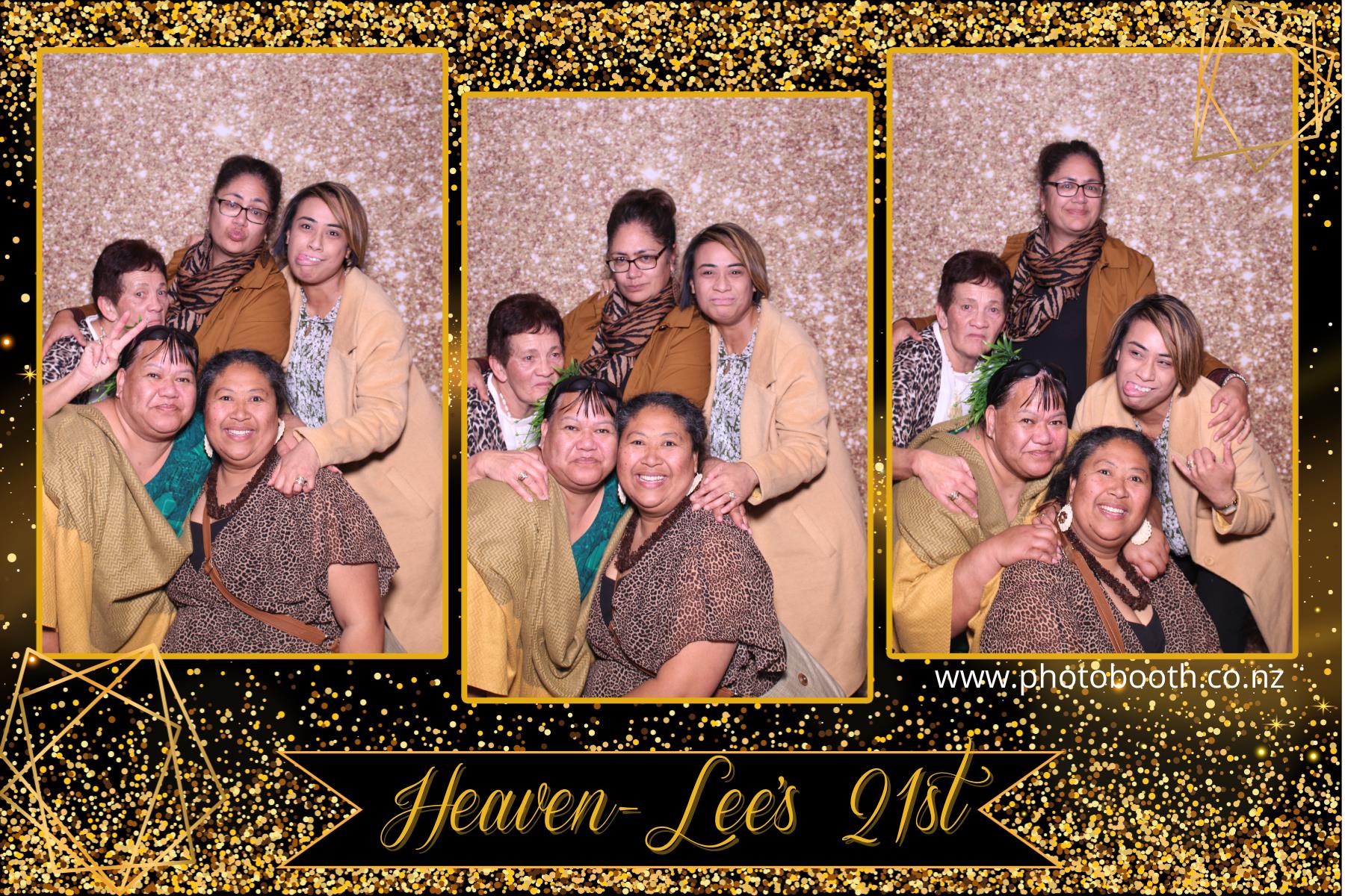 Heaven-Lee's 21st | View more photos from the event at gallery.photobooth.co.nz/u/SelfieCentral/Heaven-Lees-21st