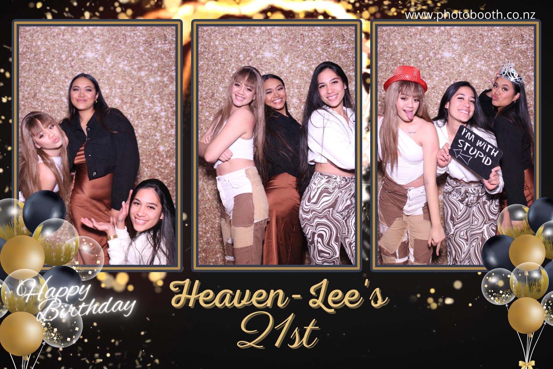 Heaven-Lee's 21st | View more photos from the event at gallery.photobooth.co.nz/u/SelfieCentral/Heaven-Lees-21st