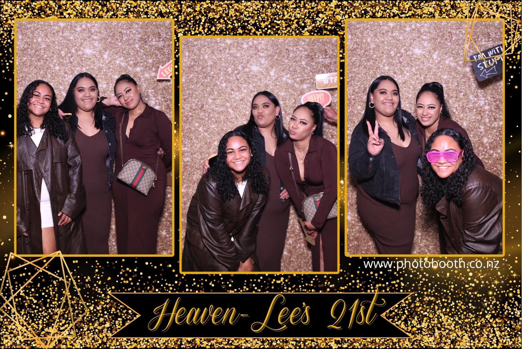 Heaven-Lee's 21st | View more photos from the event at gallery.photobooth.co.nz/u/SelfieCentral/Heaven-Lees-21st