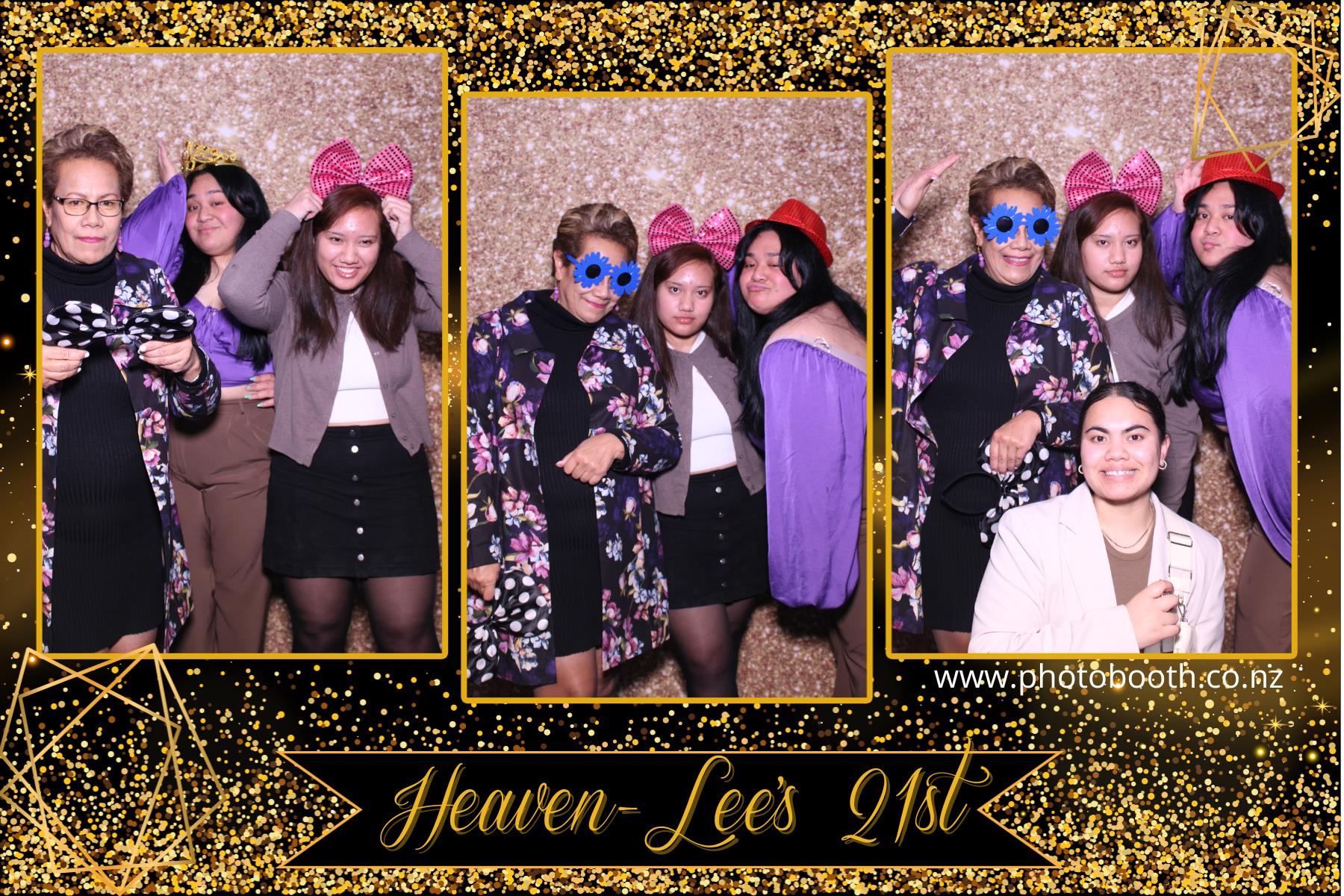Heaven-Lee's 21st | View more photos from the event at gallery.photobooth.co.nz/u/SelfieCentral/Heaven-Lees-21st