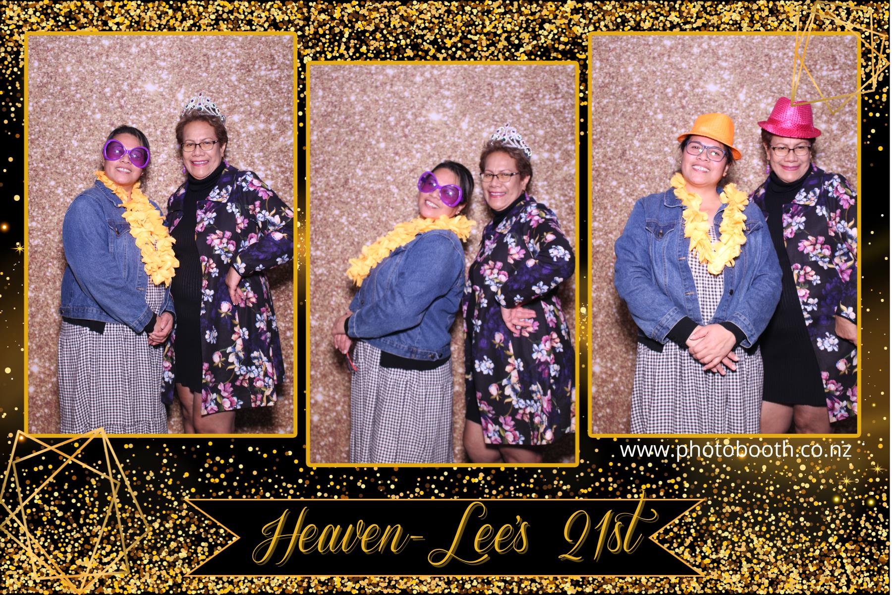 Heaven-Lee's 21st | View more photos from the event at gallery.photobooth.co.nz/u/SelfieCentral/Heaven-Lees-21st