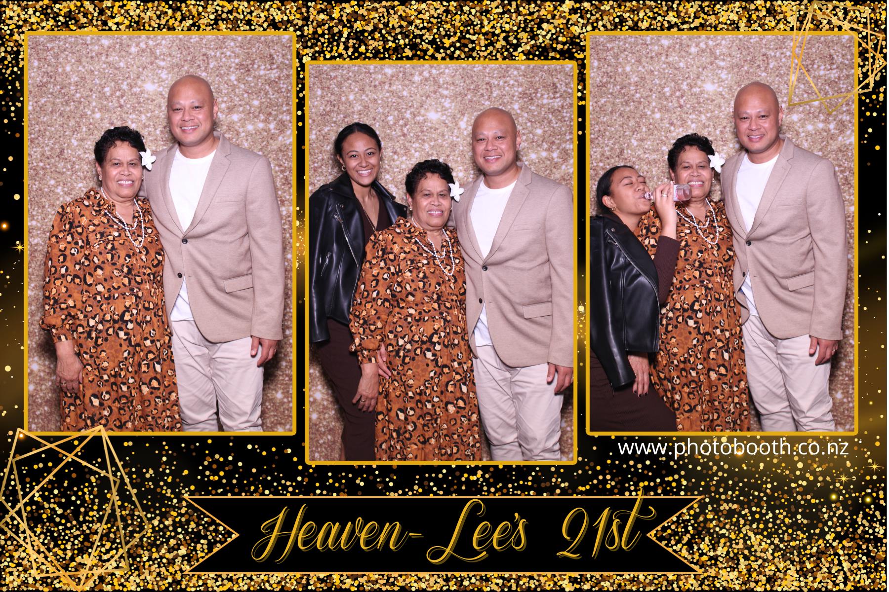 Heaven-Lee's 21st | View more photos from the event at gallery.photobooth.co.nz/u/SelfieCentral/Heaven-Lees-21st