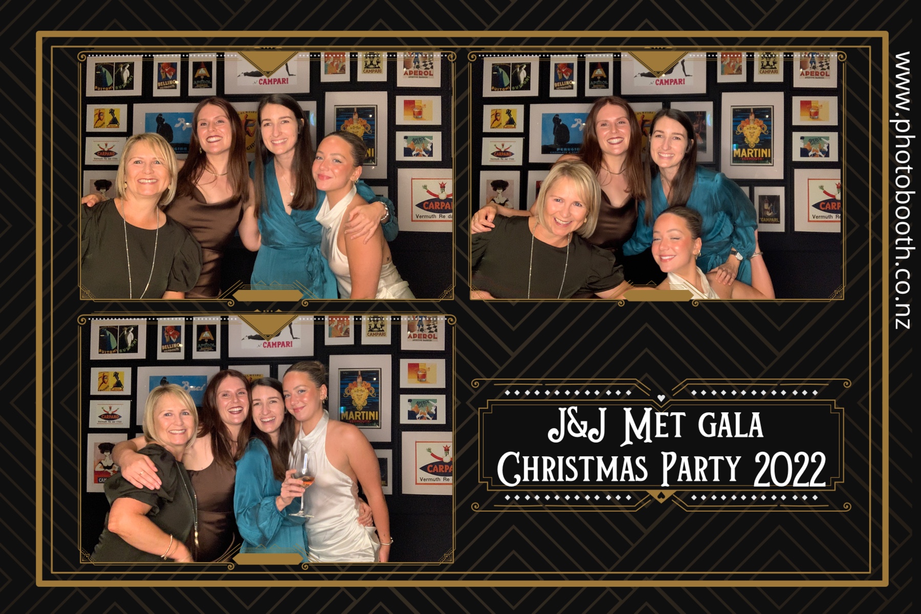 J&J Christmas Party | View more photos from the event at gallery.photobooth.co.nz/u/SelfieCentral/JJ-Christmas-Party