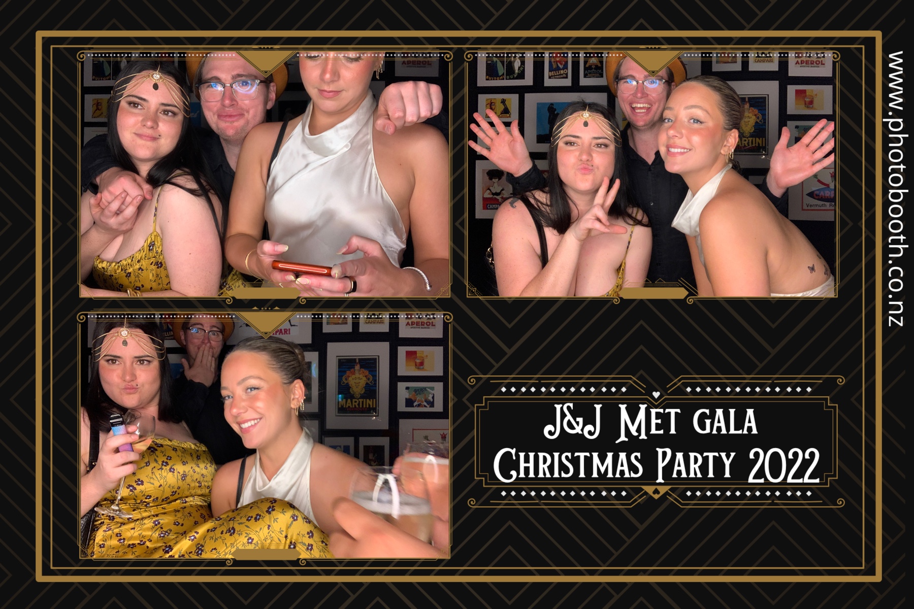 J&J Christmas Party | View more photos from the event at gallery.photobooth.co.nz/u/SelfieCentral/JJ-Christmas-Party