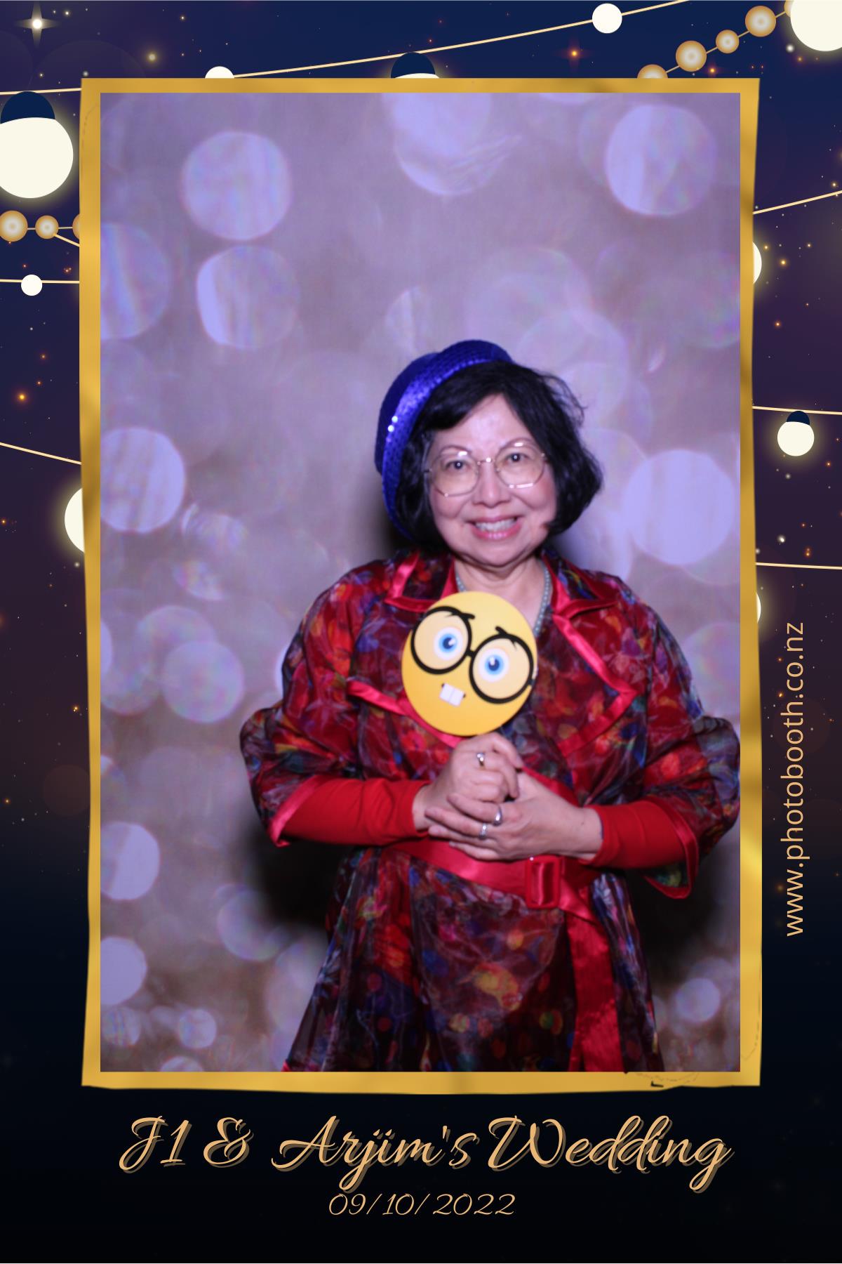 Jimmy & Janet's Wedding | View more photos from the event at gallery.photobooth.co.nz/u/SelfieCentral/Jimmy-Janets-Wedding