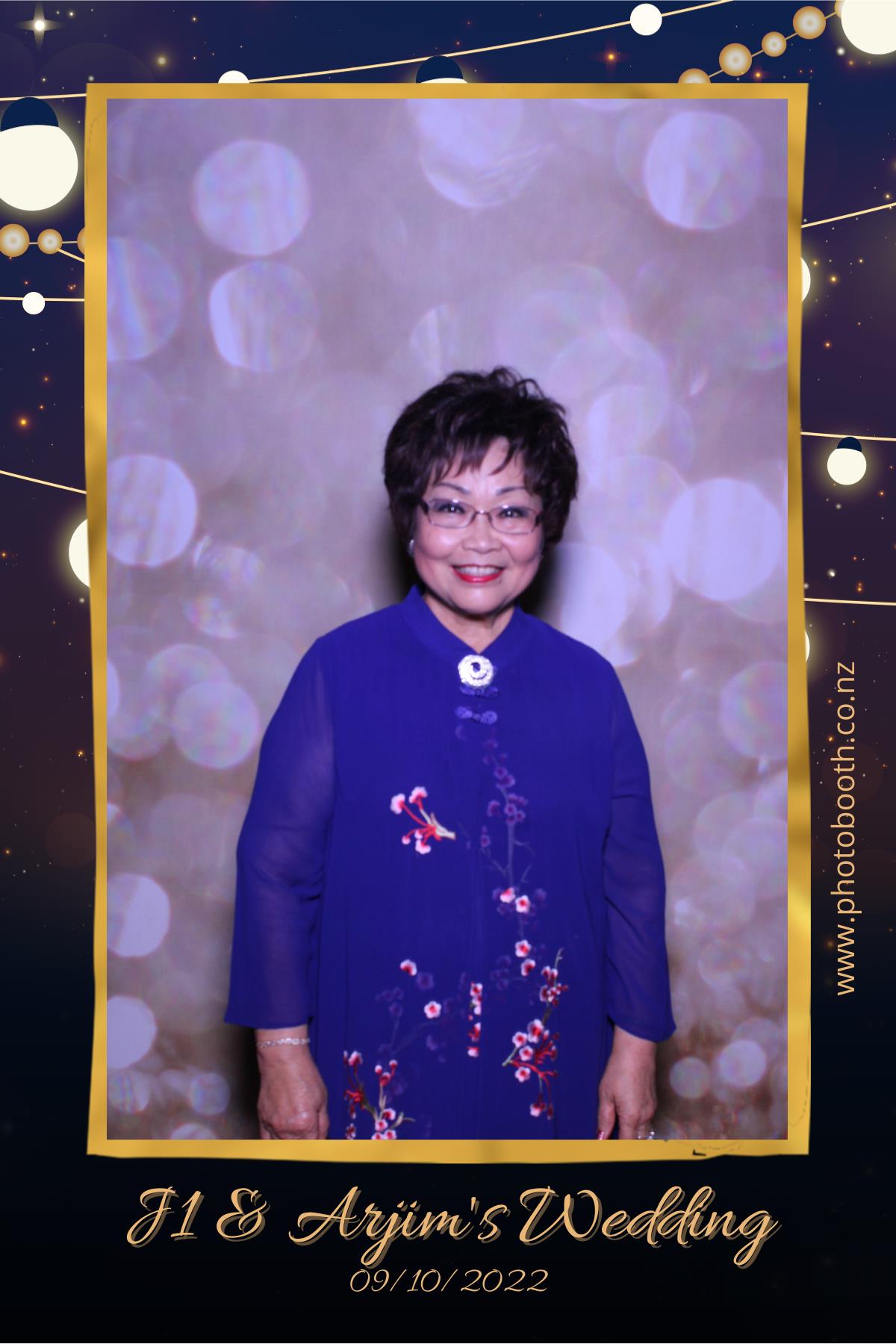 Jimmy & Janet's Wedding | View more photos from the event at gallery.photobooth.co.nz/u/SelfieCentral/Jimmy-Janets-Wedding
